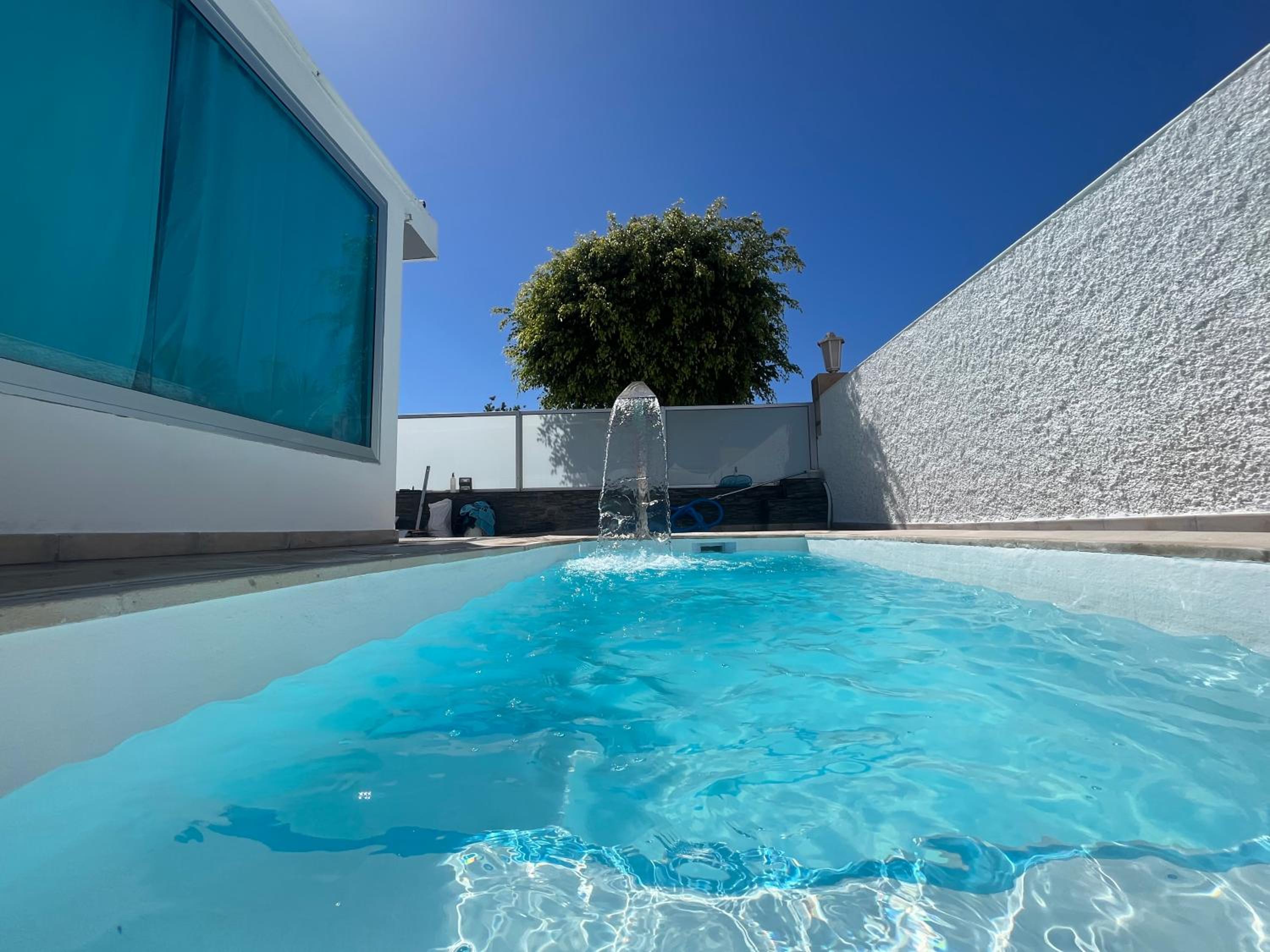 Hotel The Yumbo Pearl - Image 1