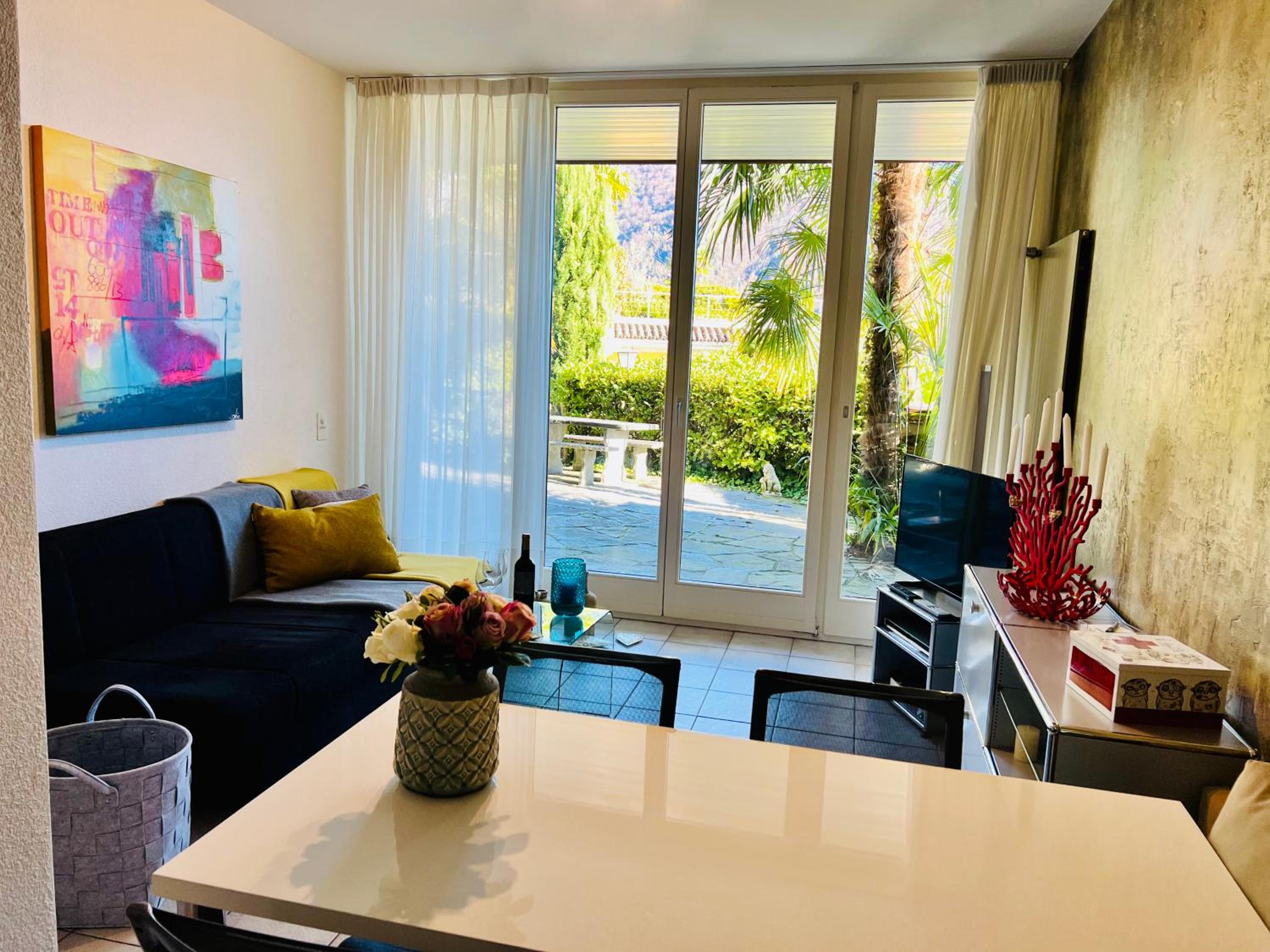 Wohnung mit Aussicht auf Lago Maggiore & Pool