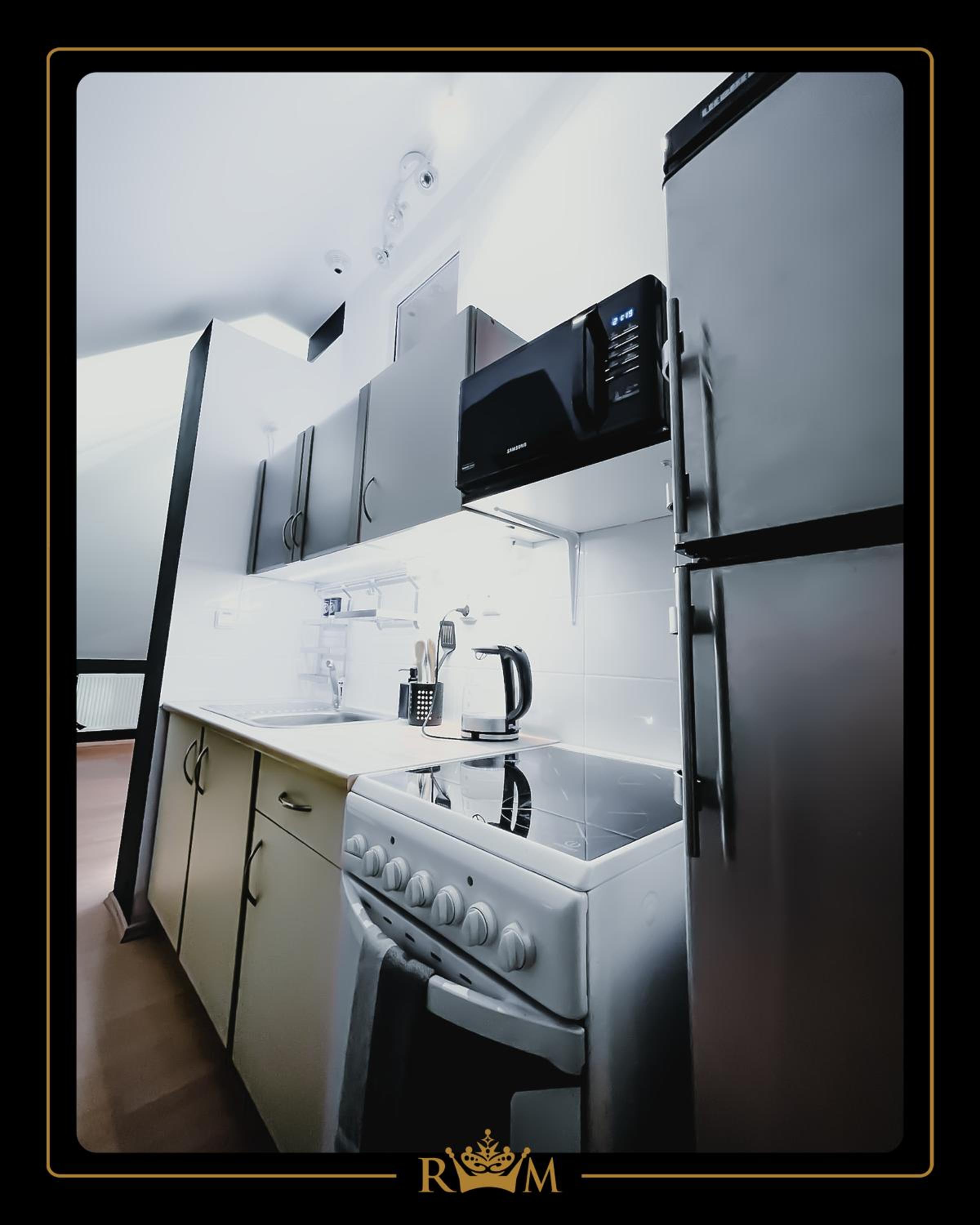 RM Luxury Apartment in Prague • 6 People • Free Parking • Pets