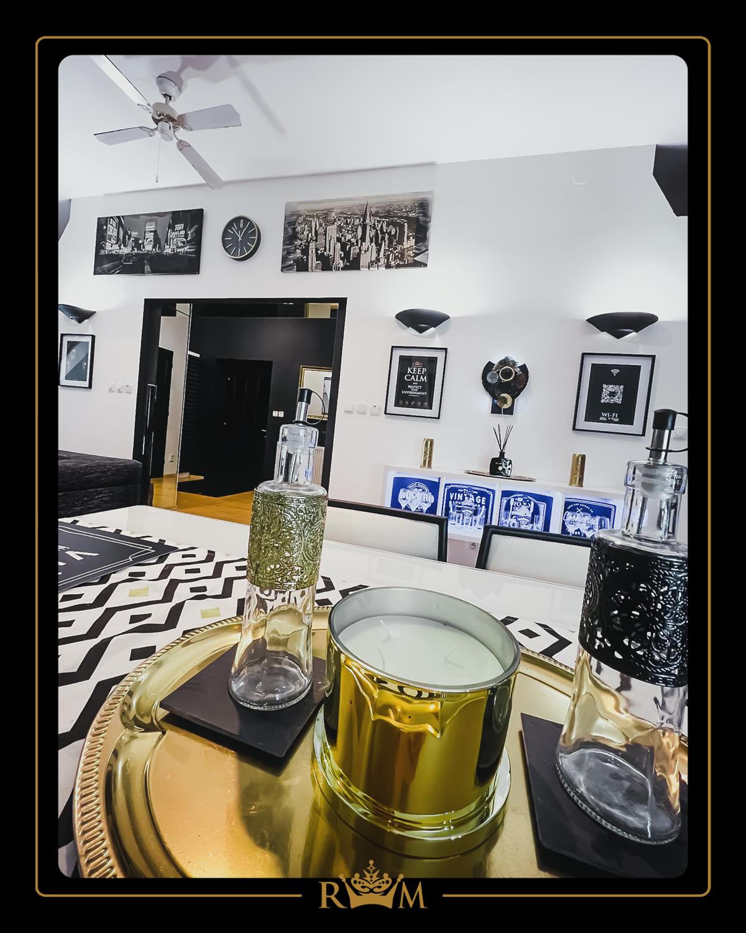 RM Luxury Apartment in Prague • 6 People • Free Parking • Pets