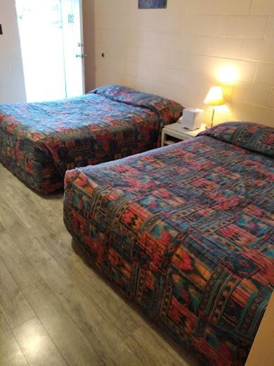 Road Runner Motel, photo 47
