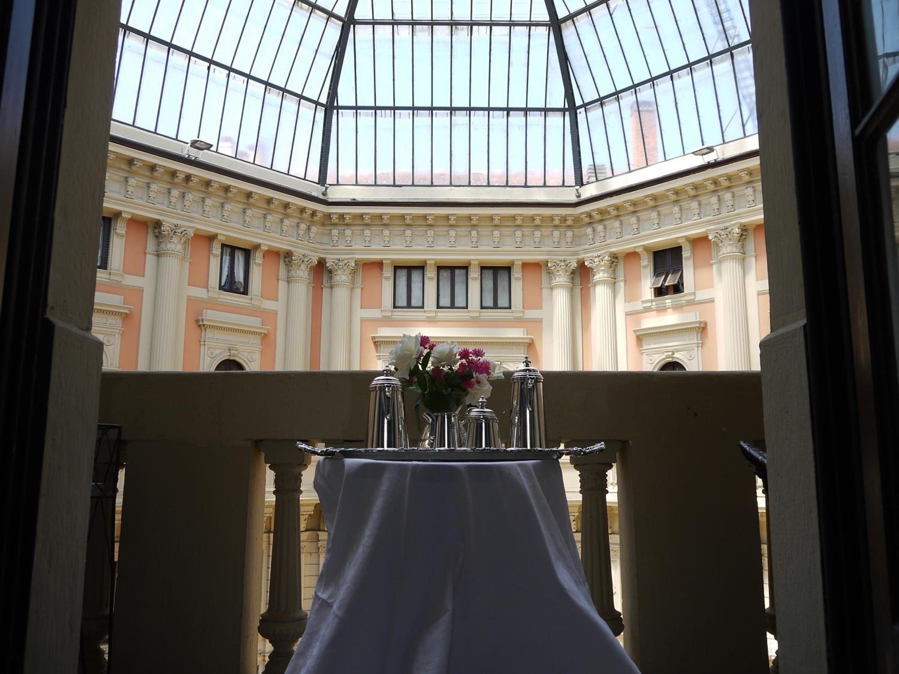 Arnaboldi Palace