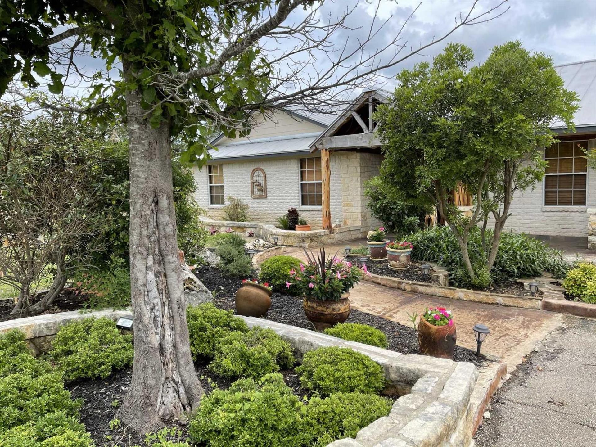 Boerne Mountain Retreat view 3