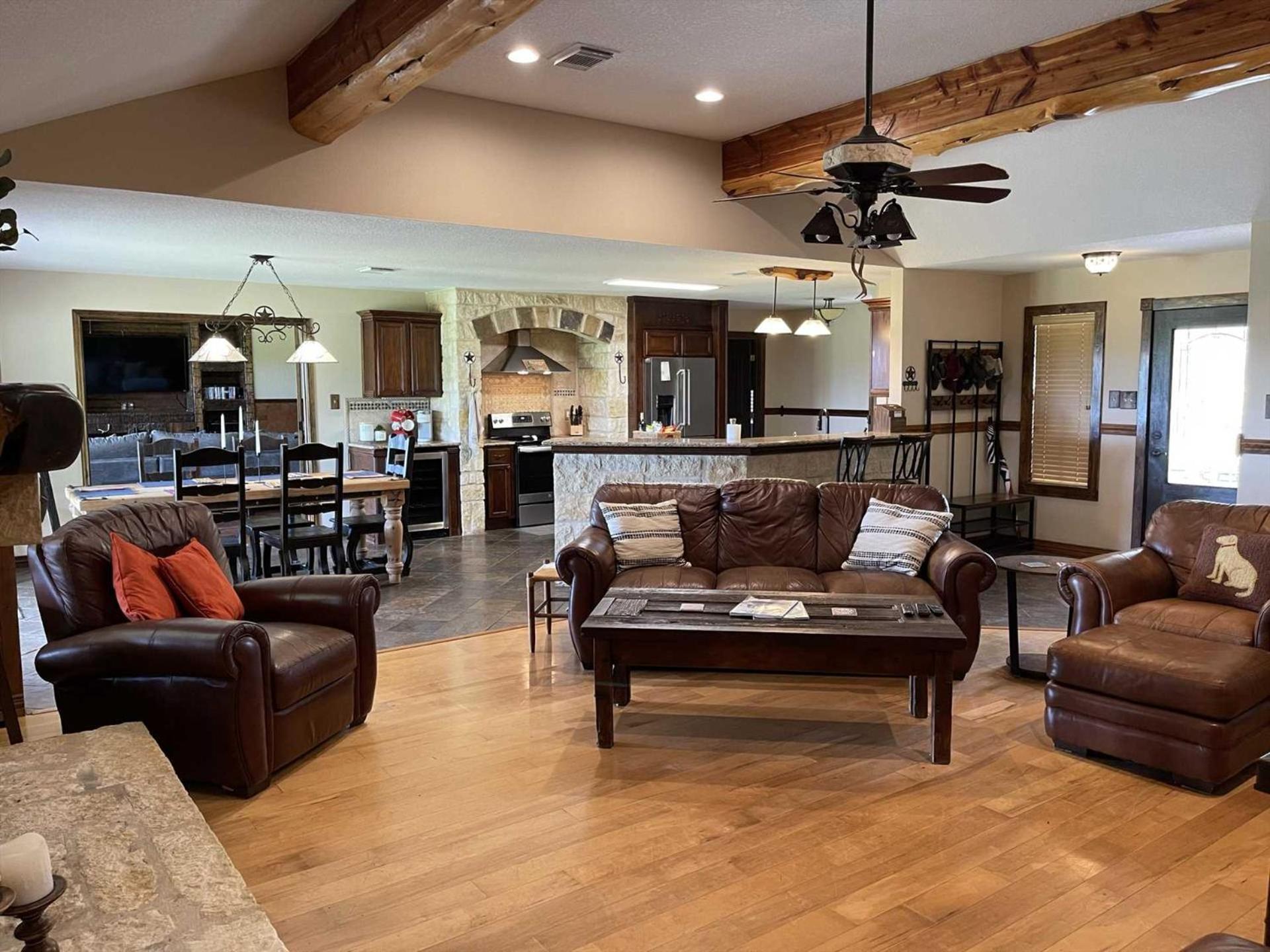 Boerne Mountain Retreat view 5