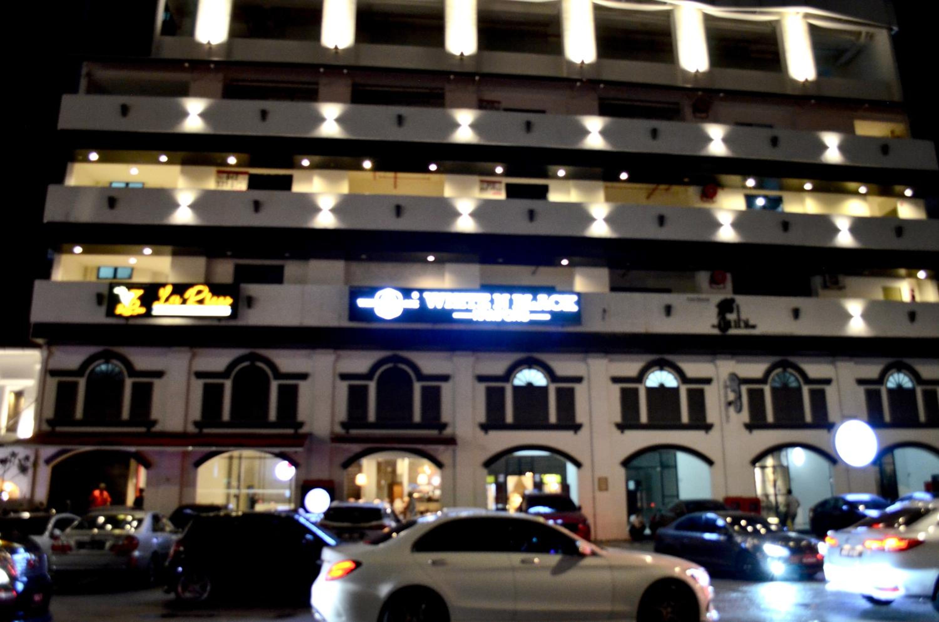 RED ROOM Kuala Lumpur