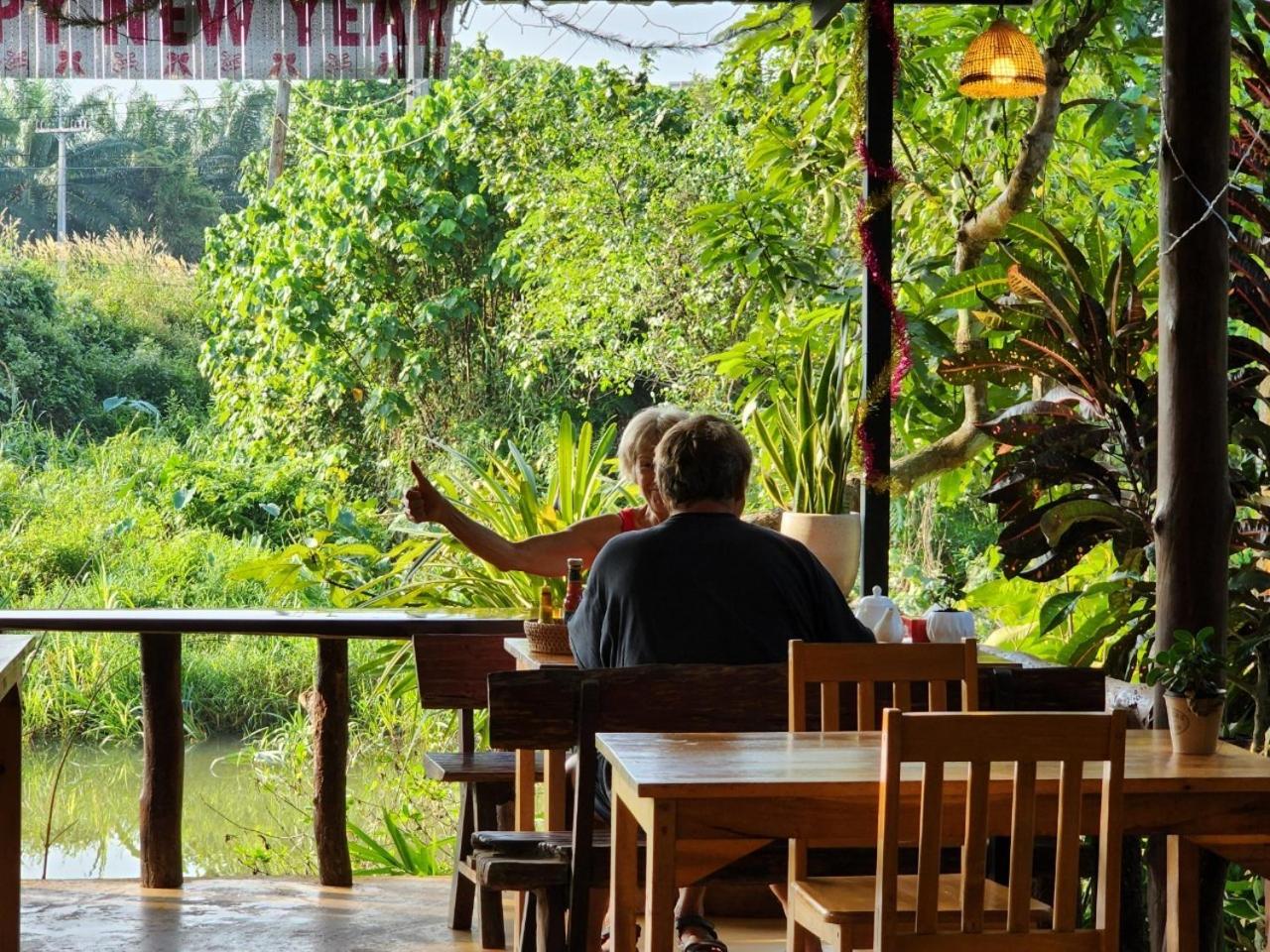 Suankafae Resort สวนกาแฟรีสอร์ท