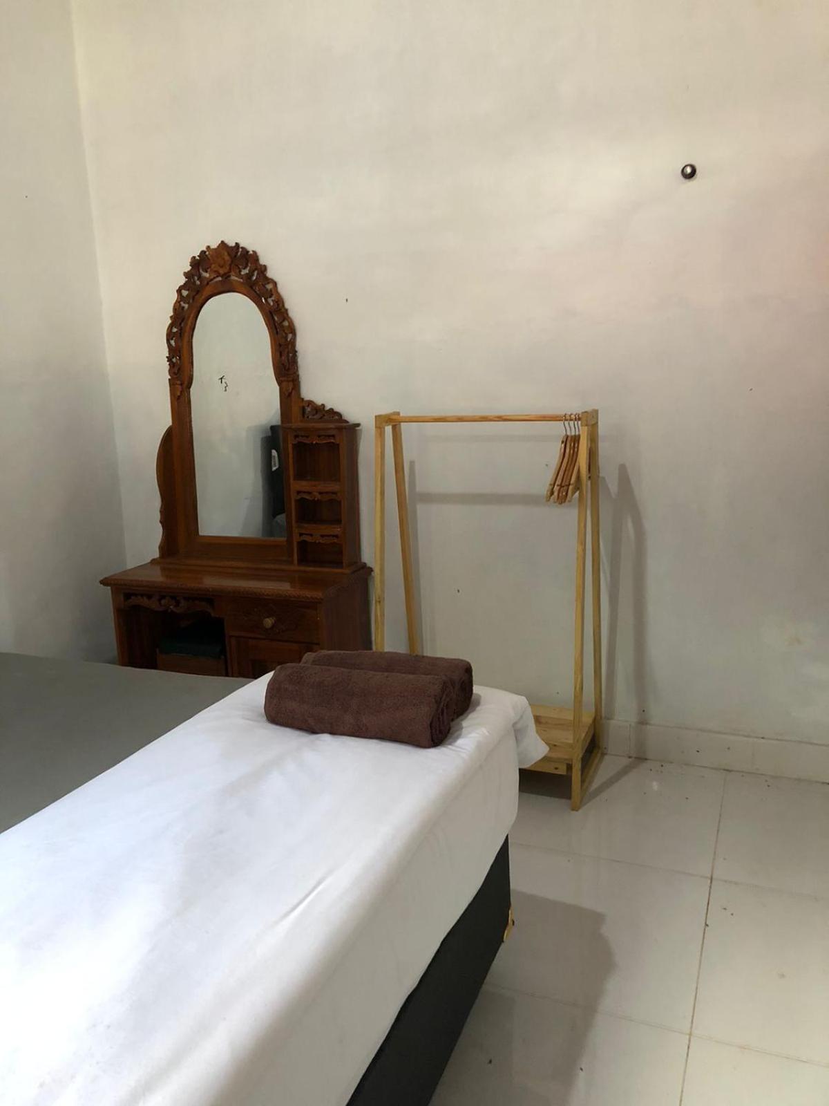 Trinadhi Homestay