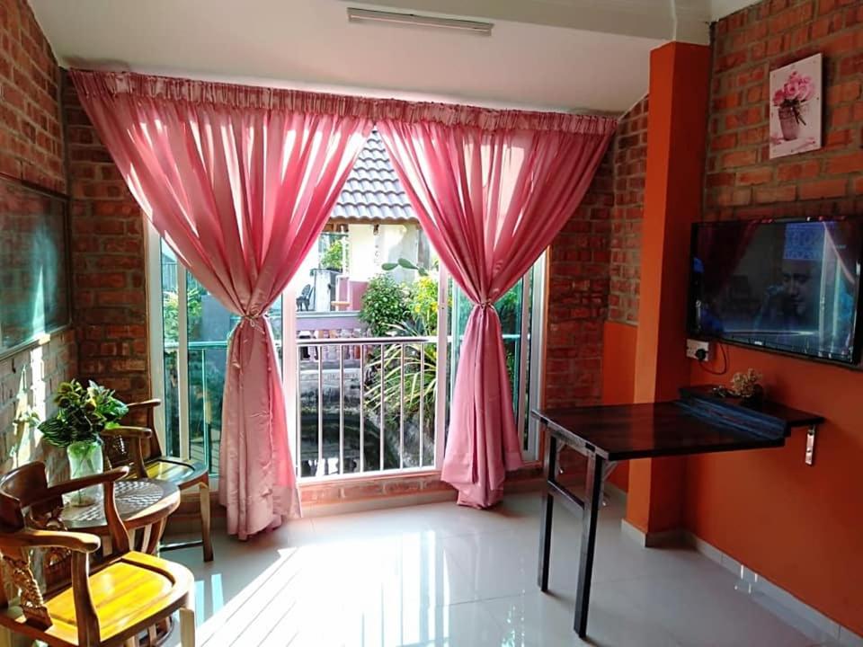 Homestay Syams photo 4