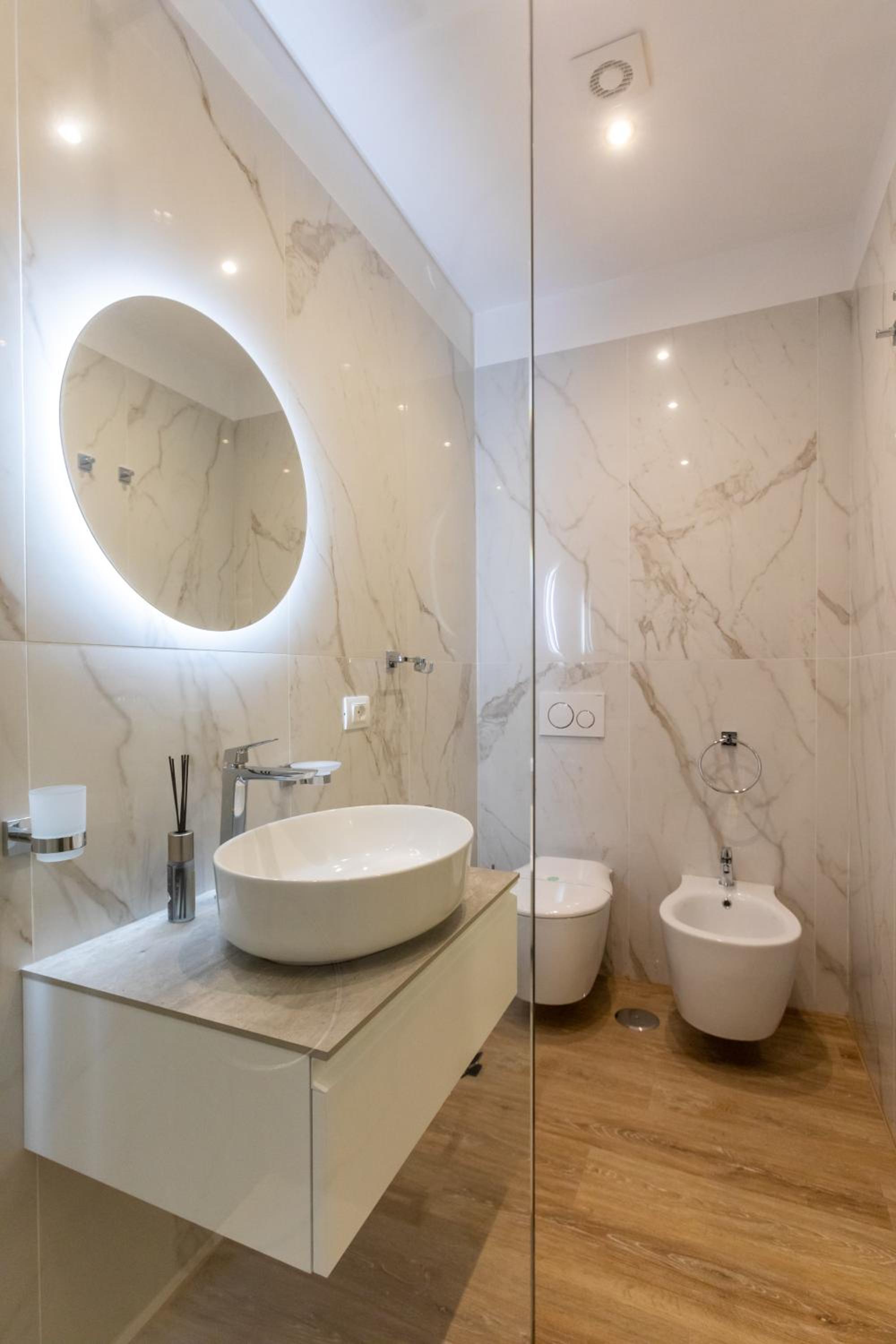 Elegantia Luxury Rooms