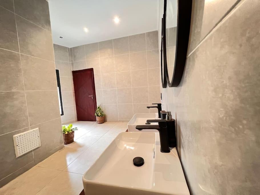 Villa Tiana - 3Bedroom Villa with private pool.