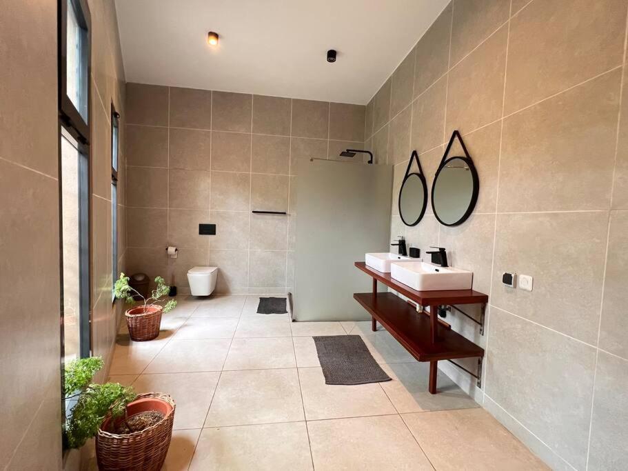 Villa Tiana - 3Bedroom Villa with private pool.