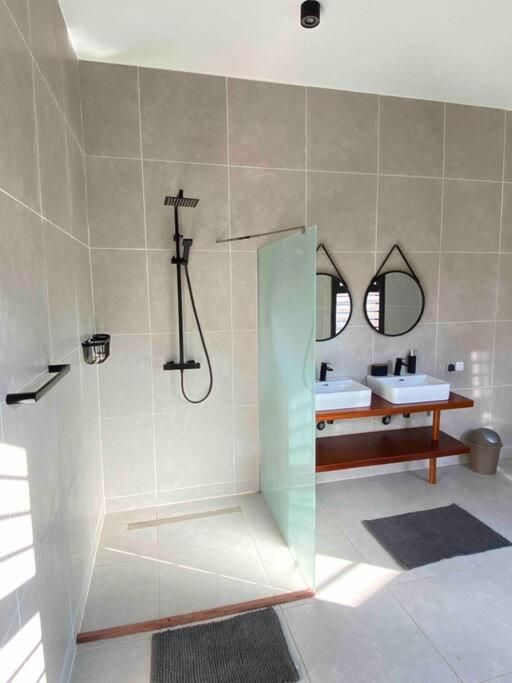 Villa Tiana - 3Bedroom Villa with private pool.