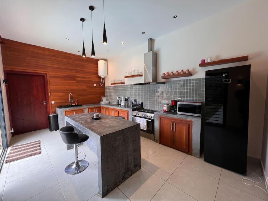 Villa Tiana - 3Bedroom Villa with private pool.