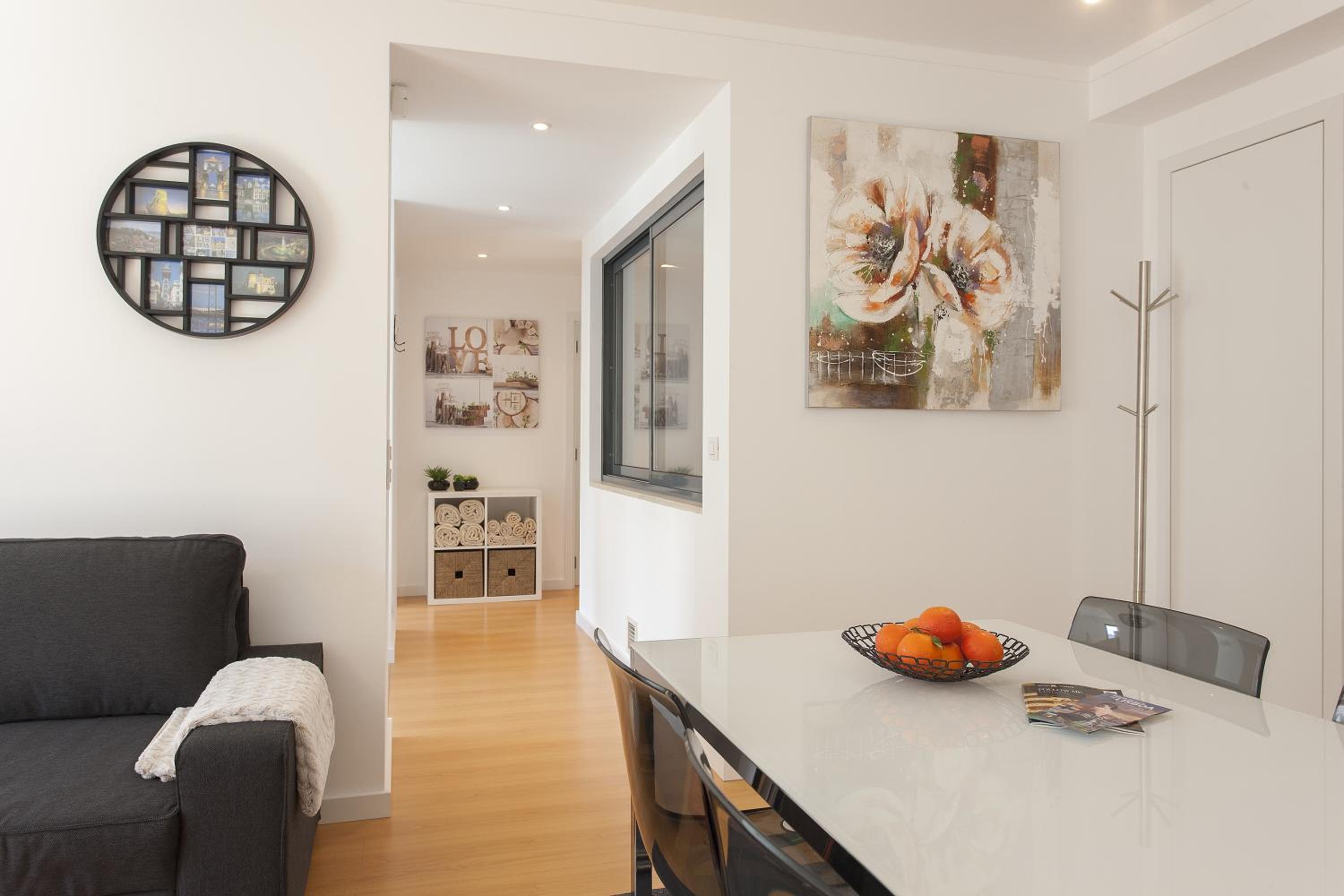 Bairrus Lisbon Apartments - Mello view 3