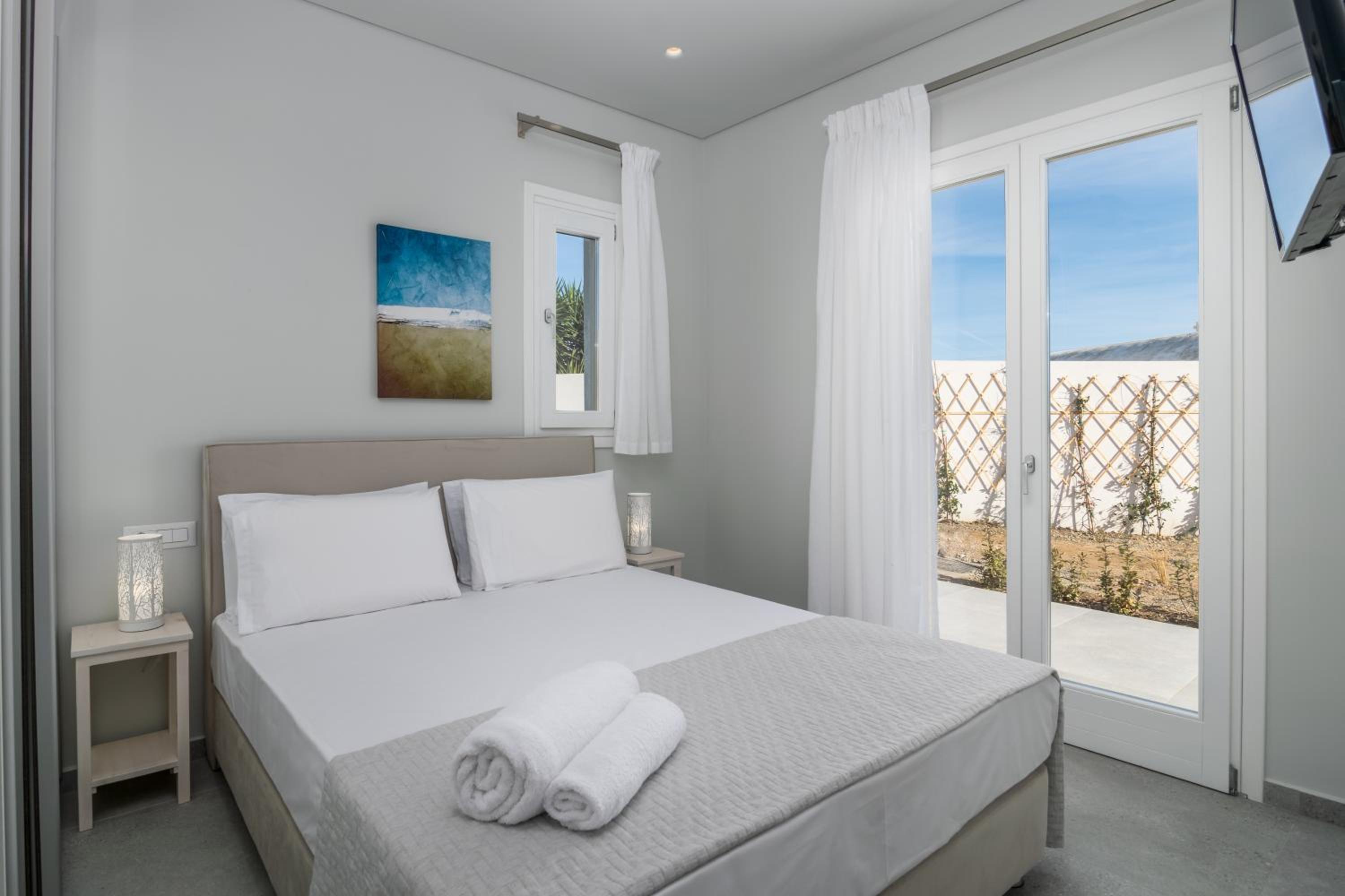 Thiopetra Villas