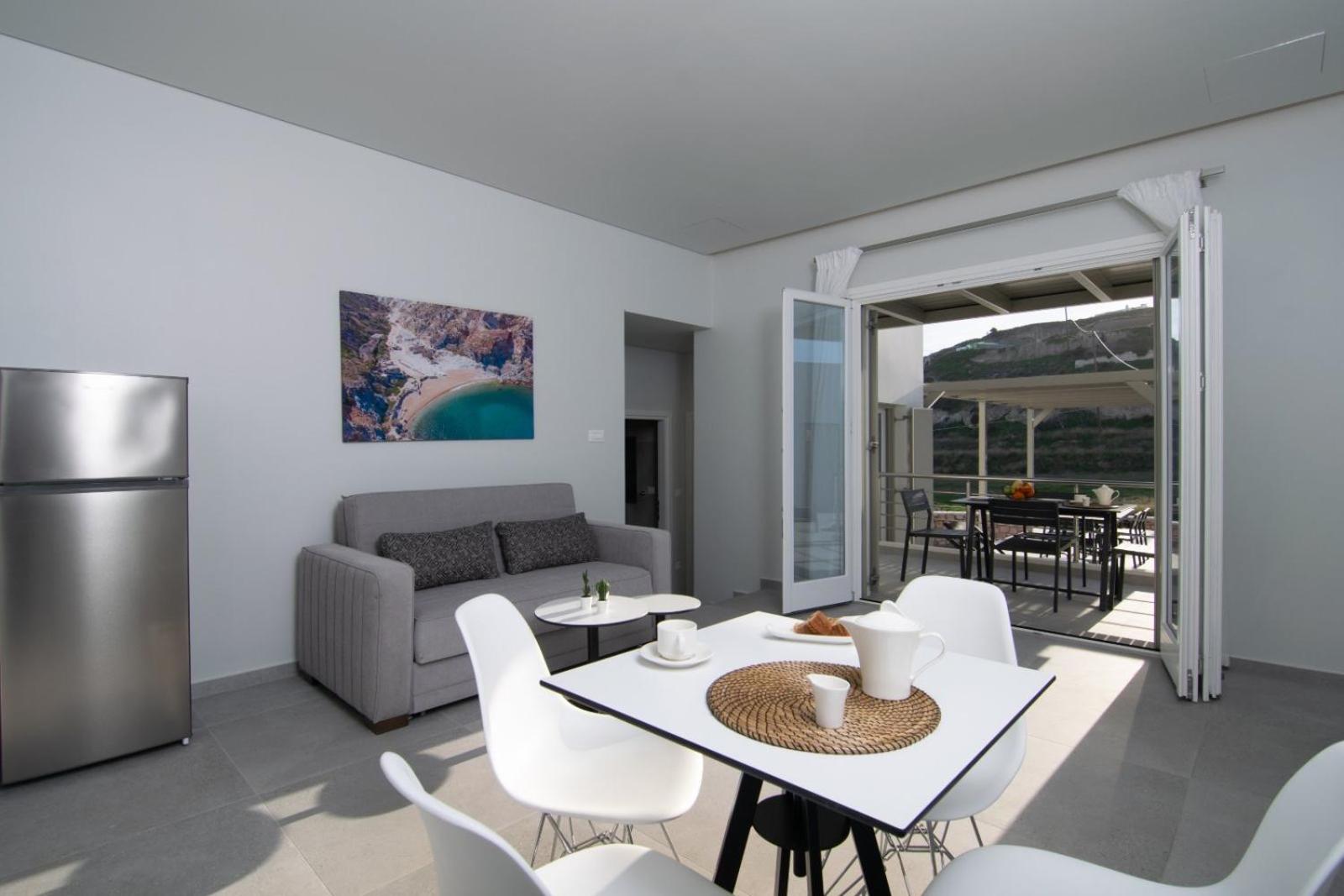 Thiopetra Villas