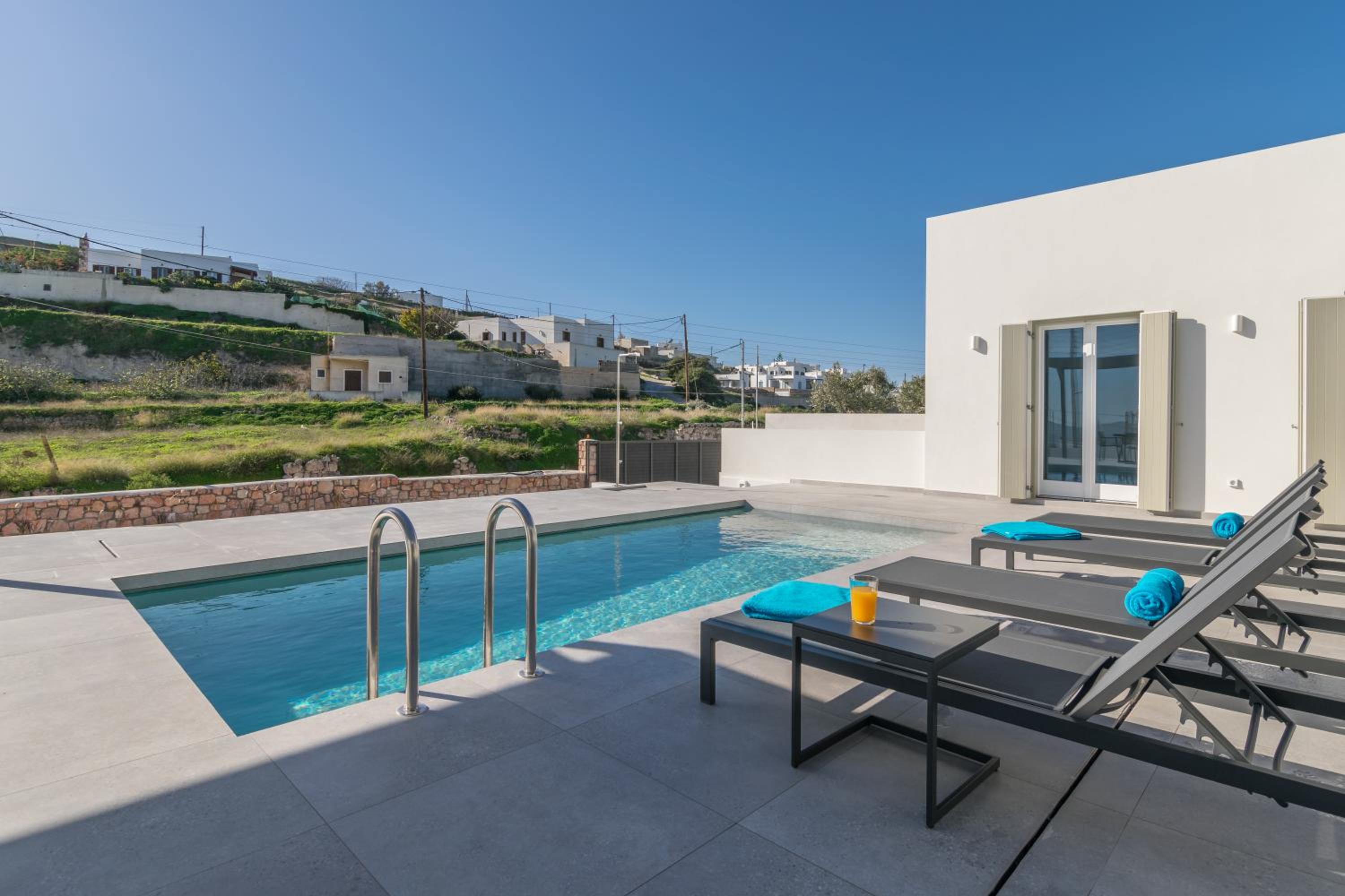 Thiopetra Villas