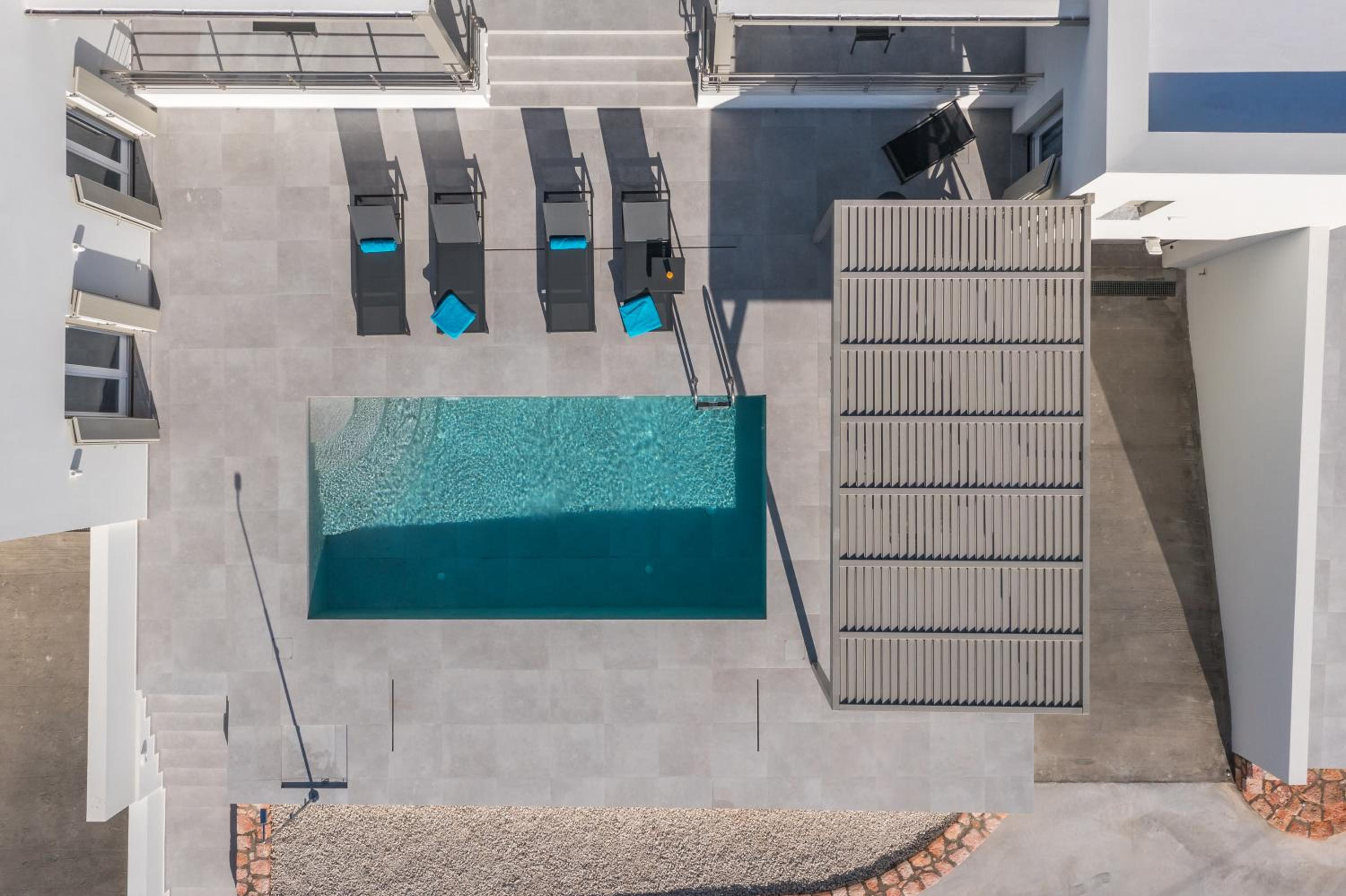 Thiopetra Villas