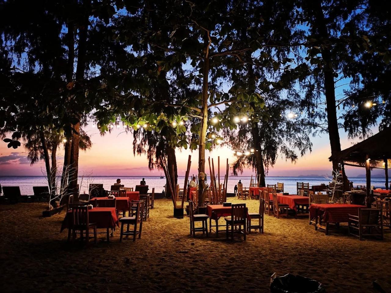 Eco Lanta Hideaway Beach Resort