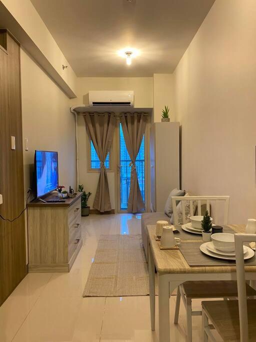 SMDC Coast Residences Condo near MOA, CCP, PICC, Star City view 3