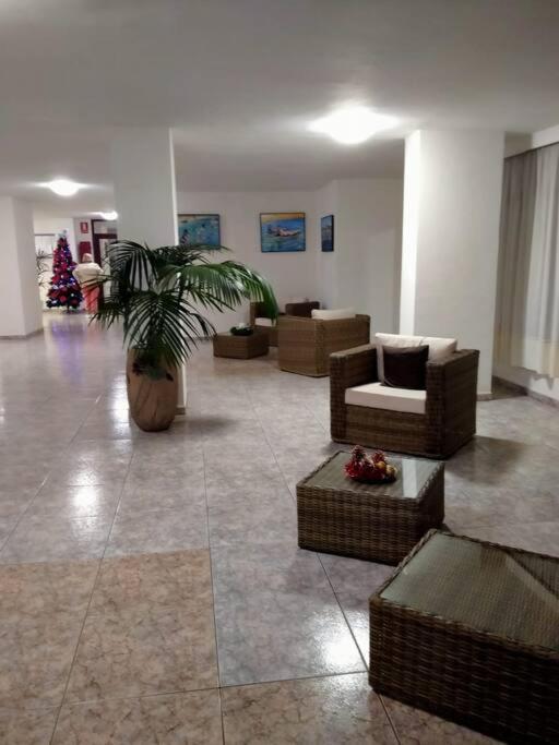 Apartamento con vistas al mar