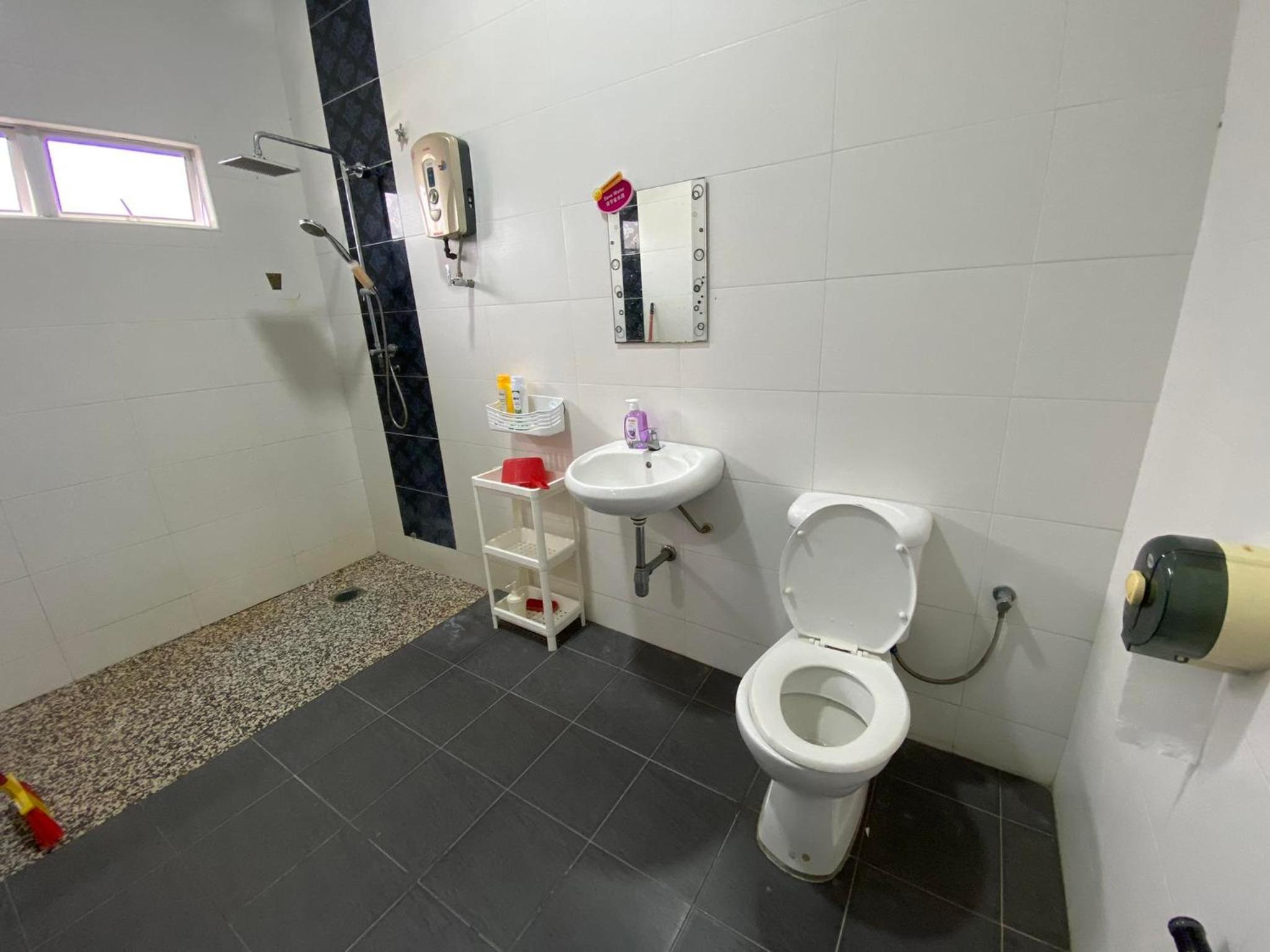 Photo 32