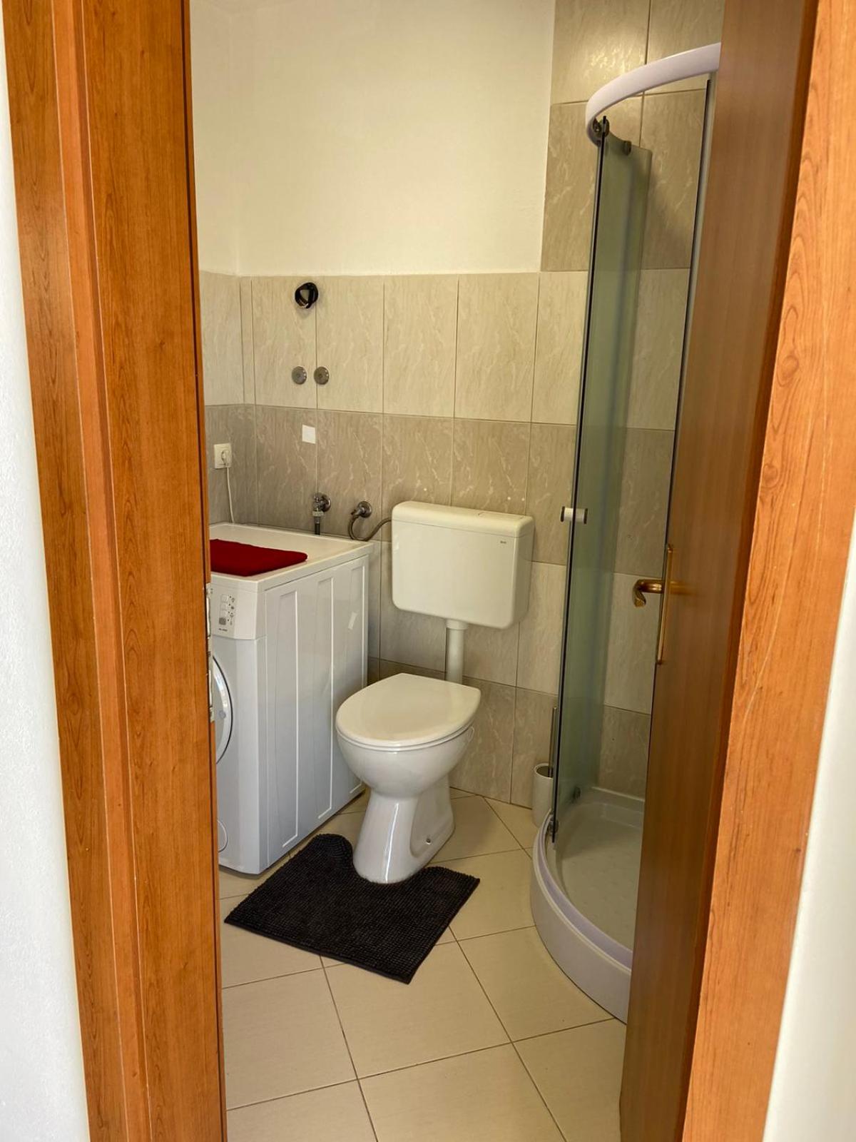 Apartman Hana u blizini ronilačkog kluba i Kostrenskih plaža