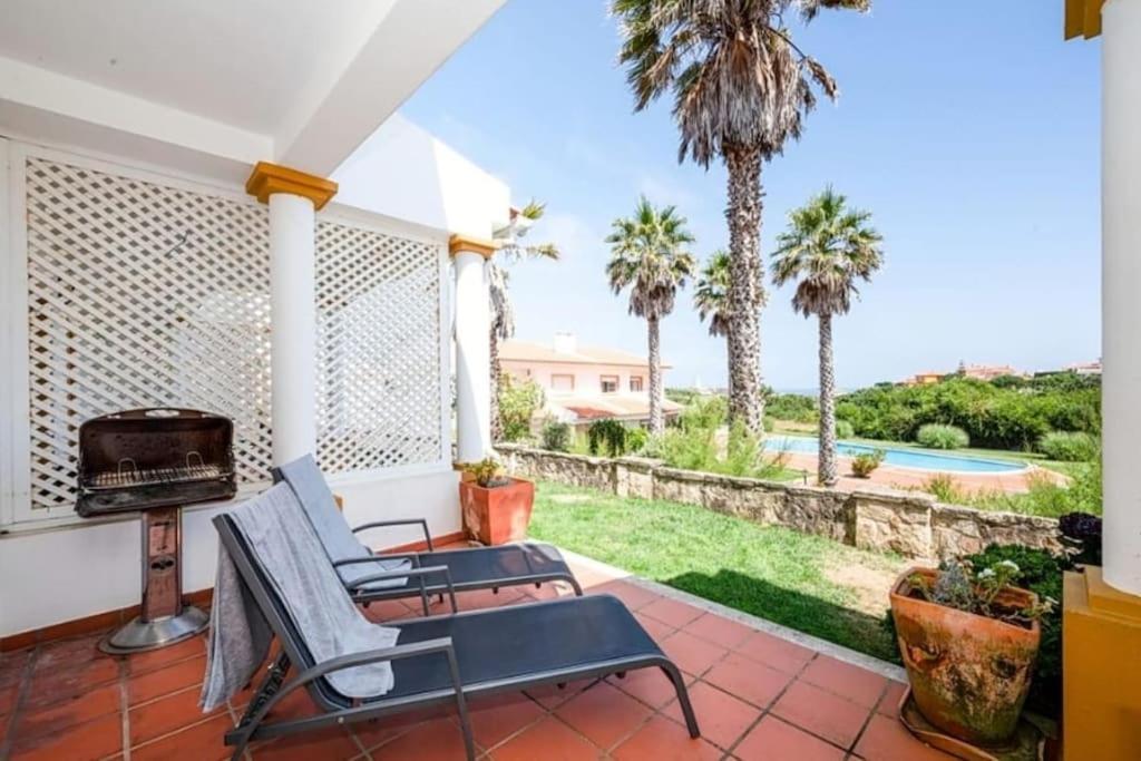 Pool-Golf-Ocean resort home in Praia Del Rey