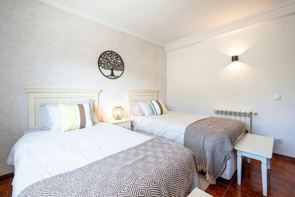 Pool-Golf-Ocean resort home in Praia Del Rey