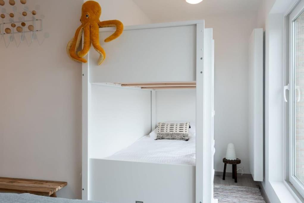 Spacious penthouse for 8 people in the city centre