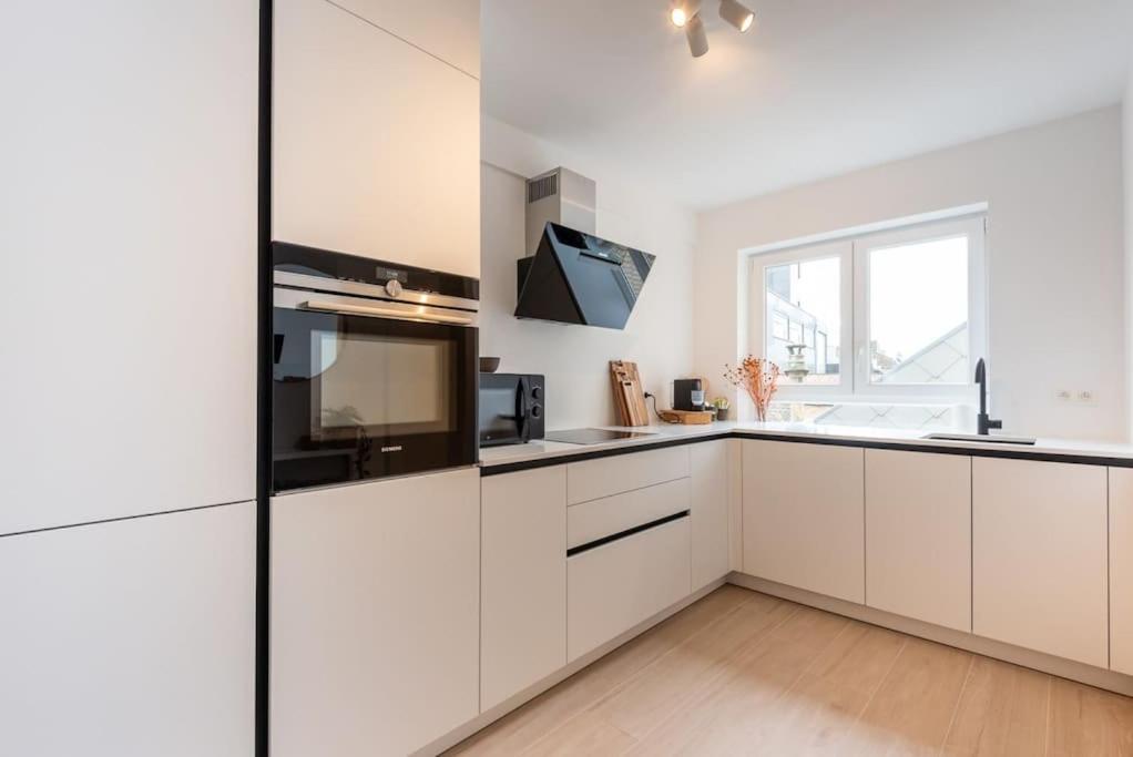 Spacious penthouse for 8 people in the city centre