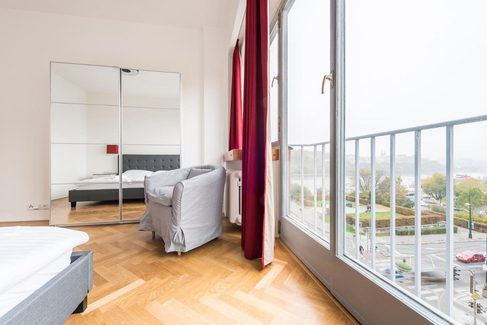 Merkur apartments