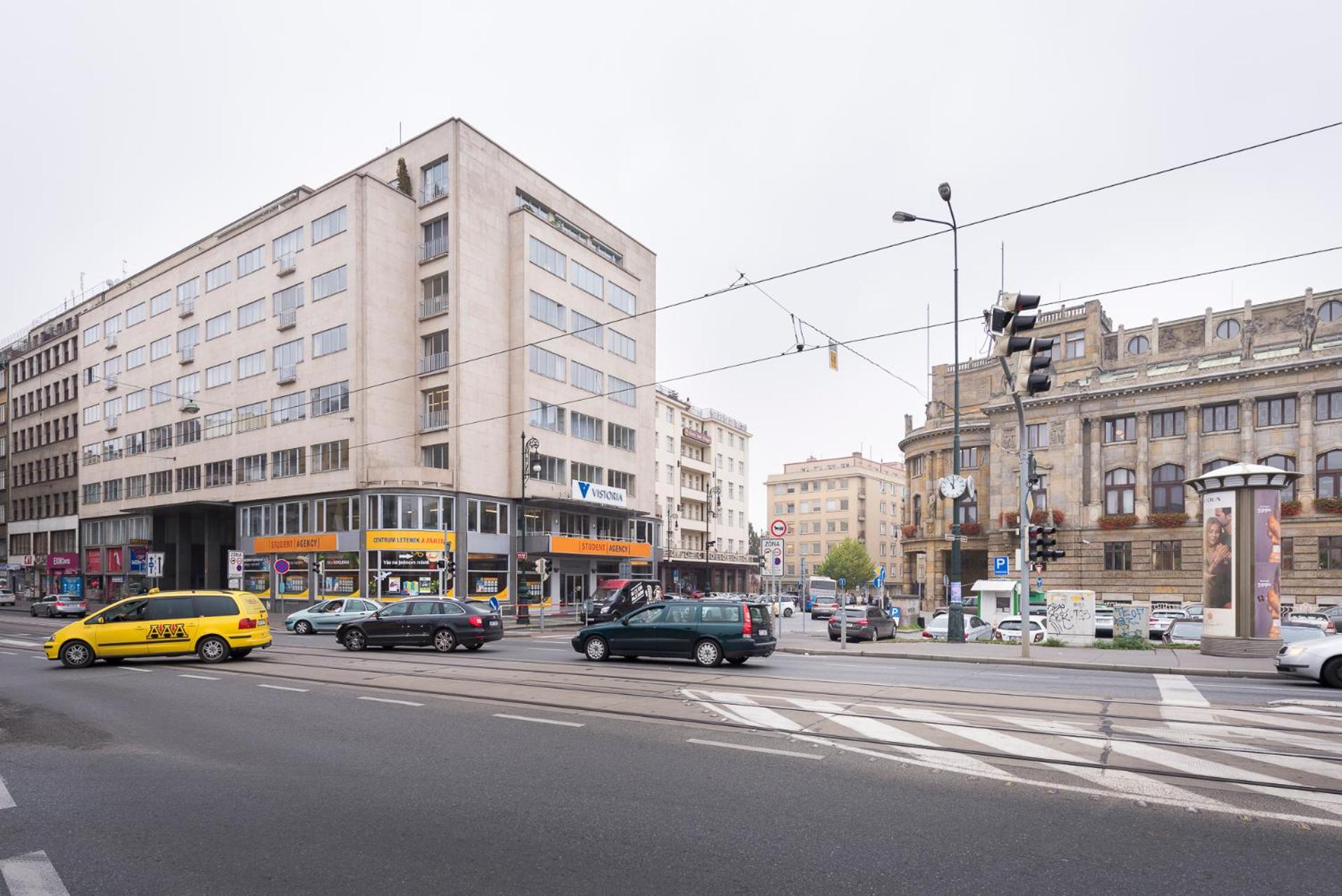 Merkur apartments