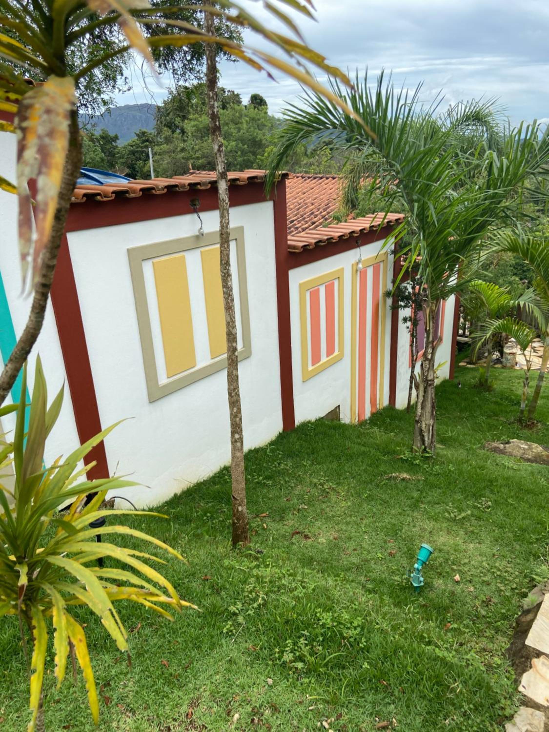 Hotel Chales Lavras De Minas - Canada