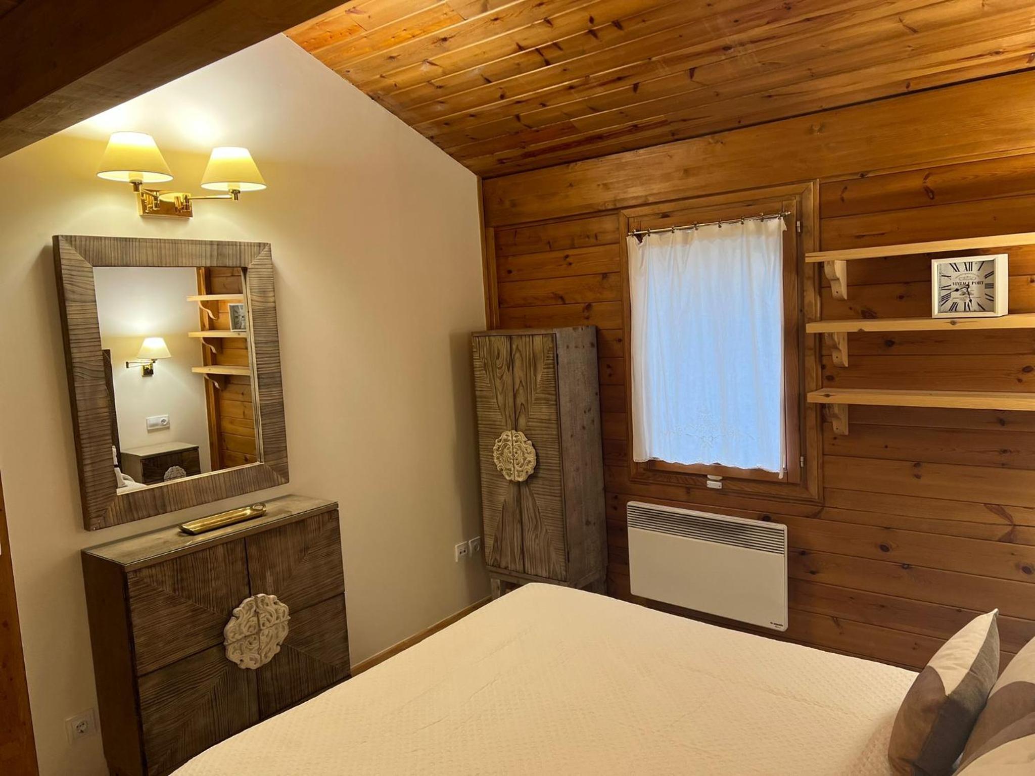 Cabaña de madera Valle de Incles Orenetes HUT - 8301