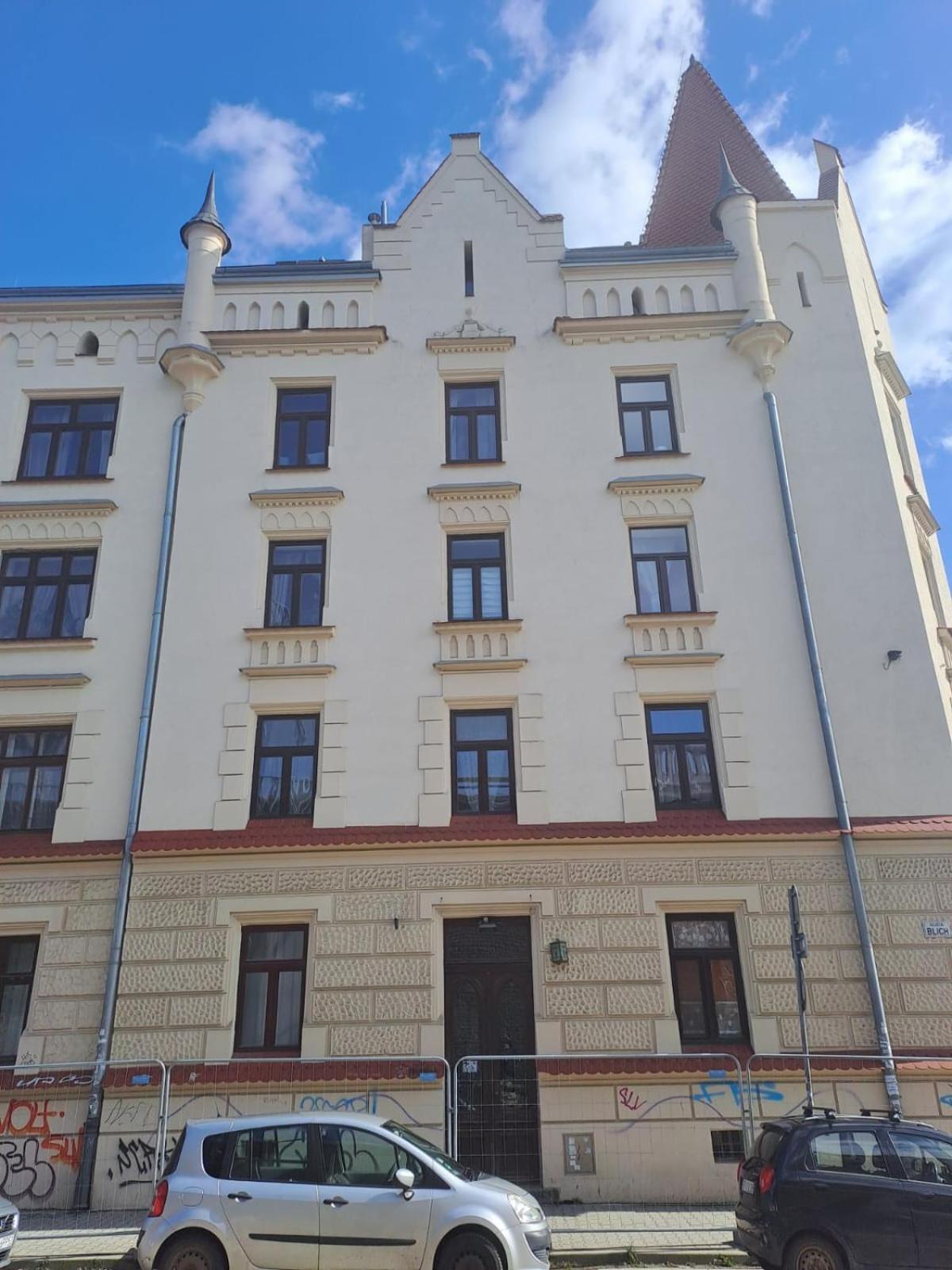 Photo 33