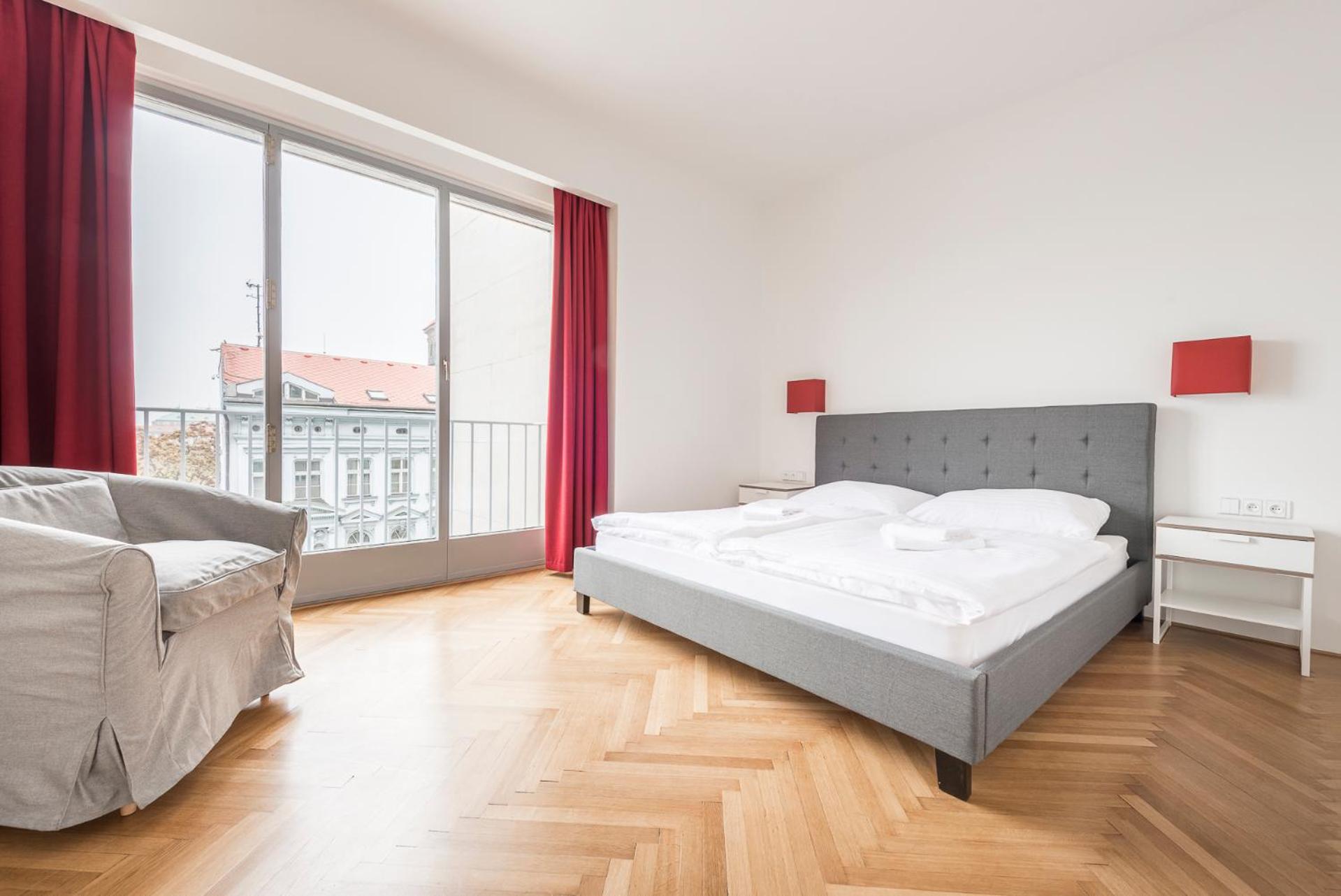 Merkur apartments