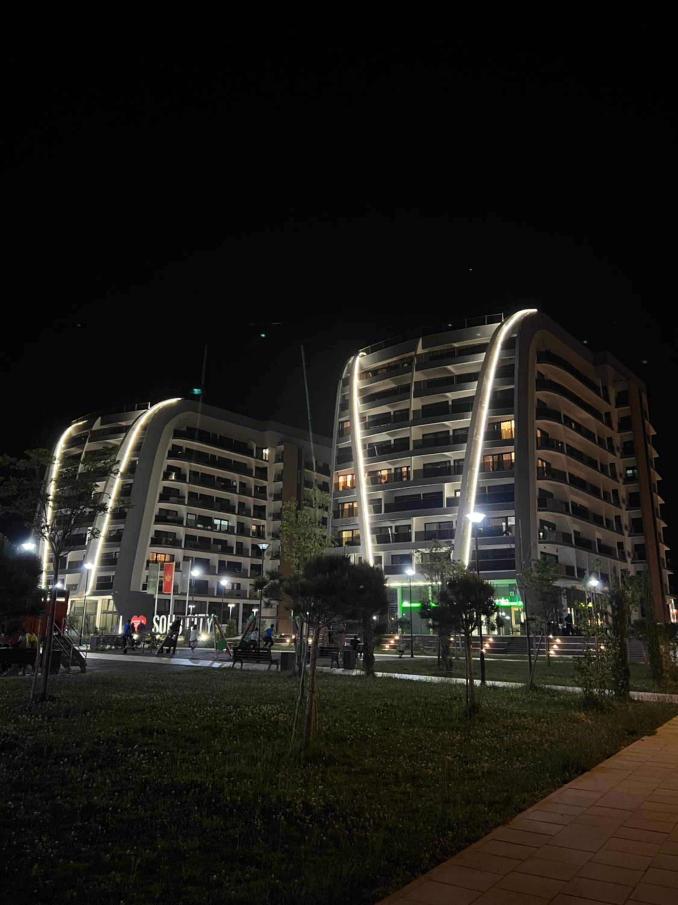 Hotel Luxury Apartment Sea View Soho City 5th floor - Image 1