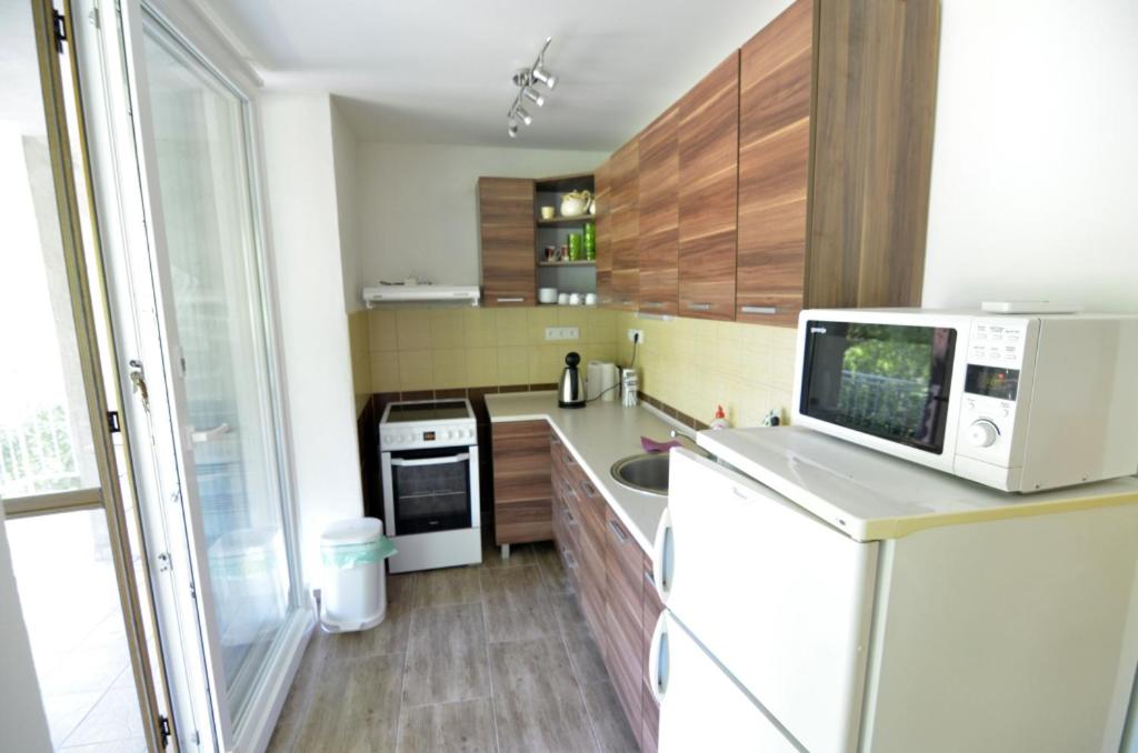 TOBO house along the river Danube view 5