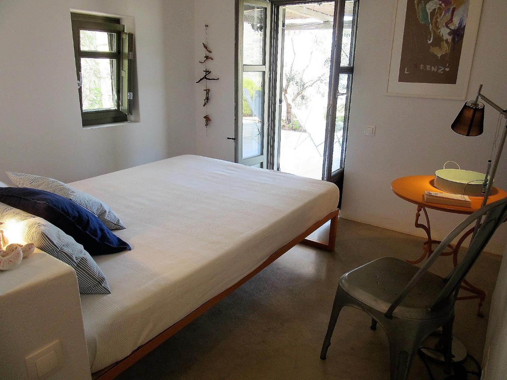 Photo 47