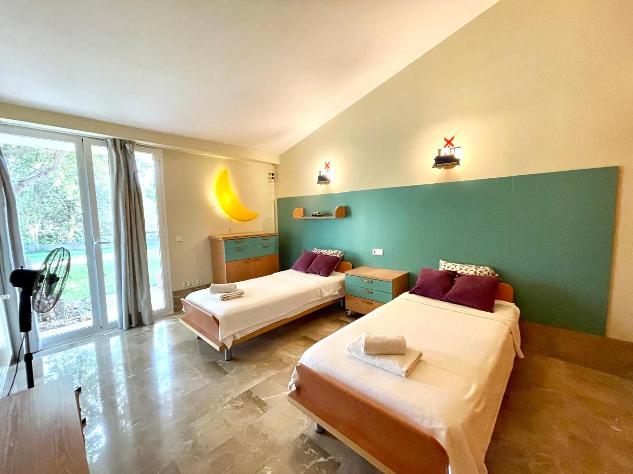 Confortable Chalet con piscina
