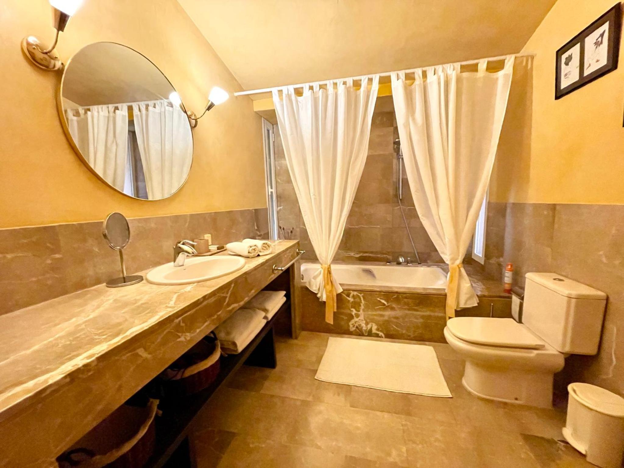Confortable Chalet con piscina