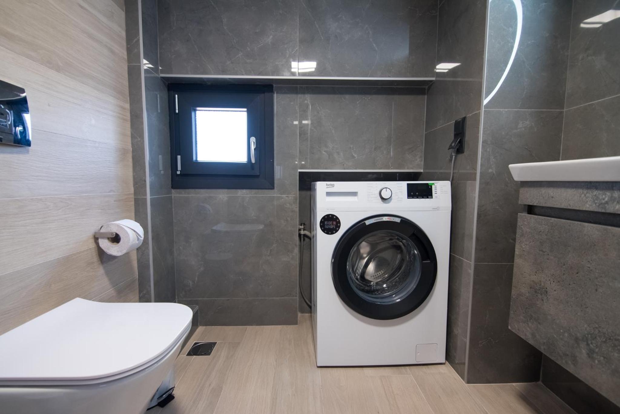 RAFAELA SUITES