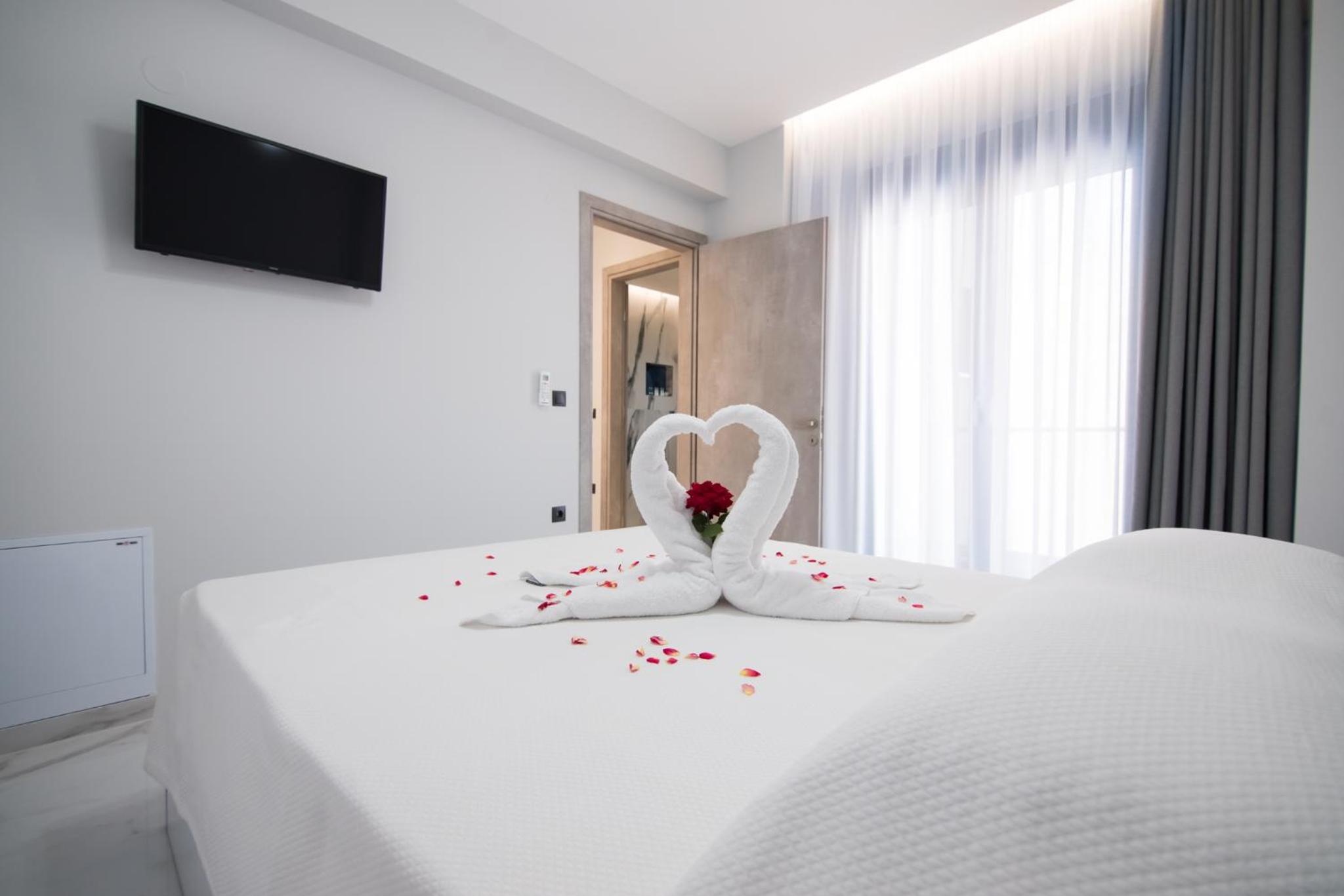 RAFAELA SUITES