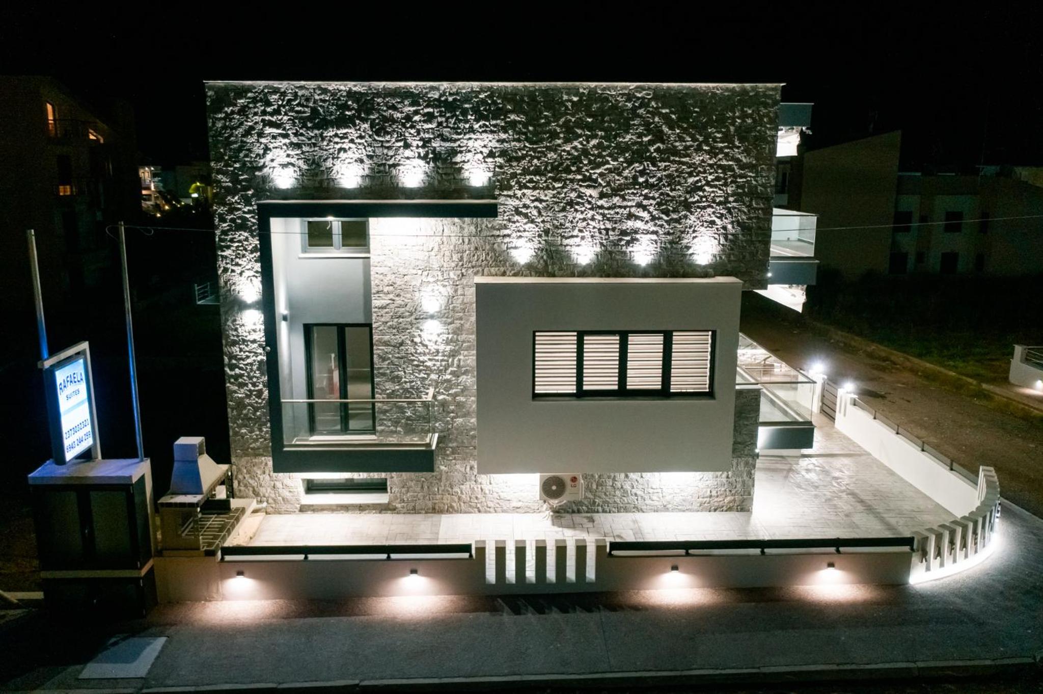 RAFAELA SUITES