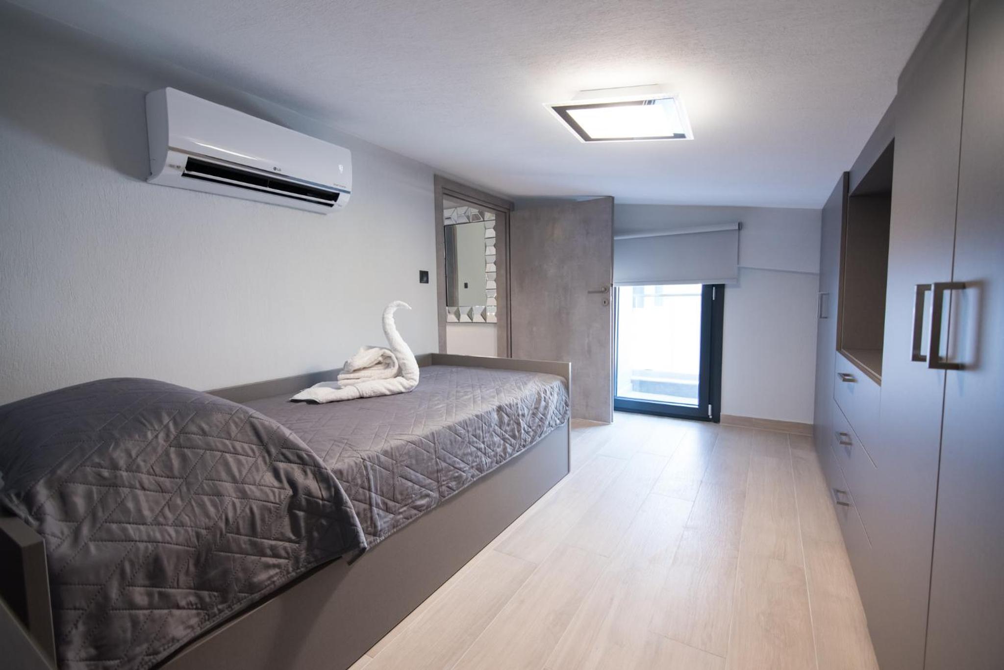 RAFAELA SUITES