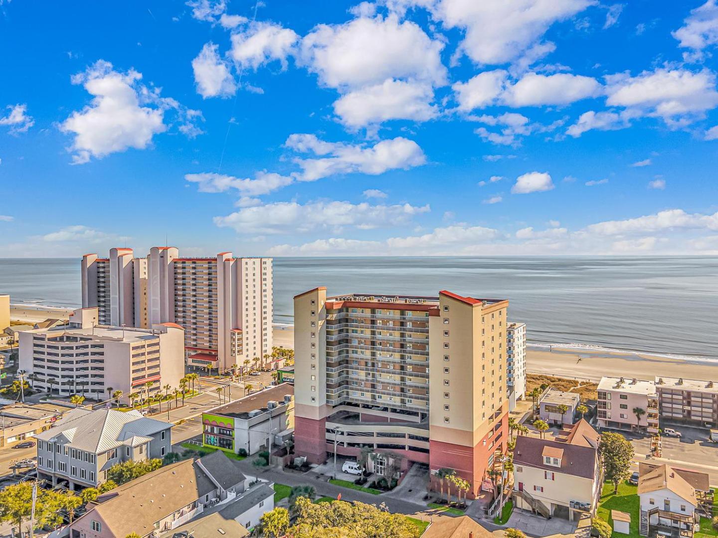 Malibu Pointe Beach Club 606 - Across The Street From The Ocean! Sleeps 12 guests! view 5