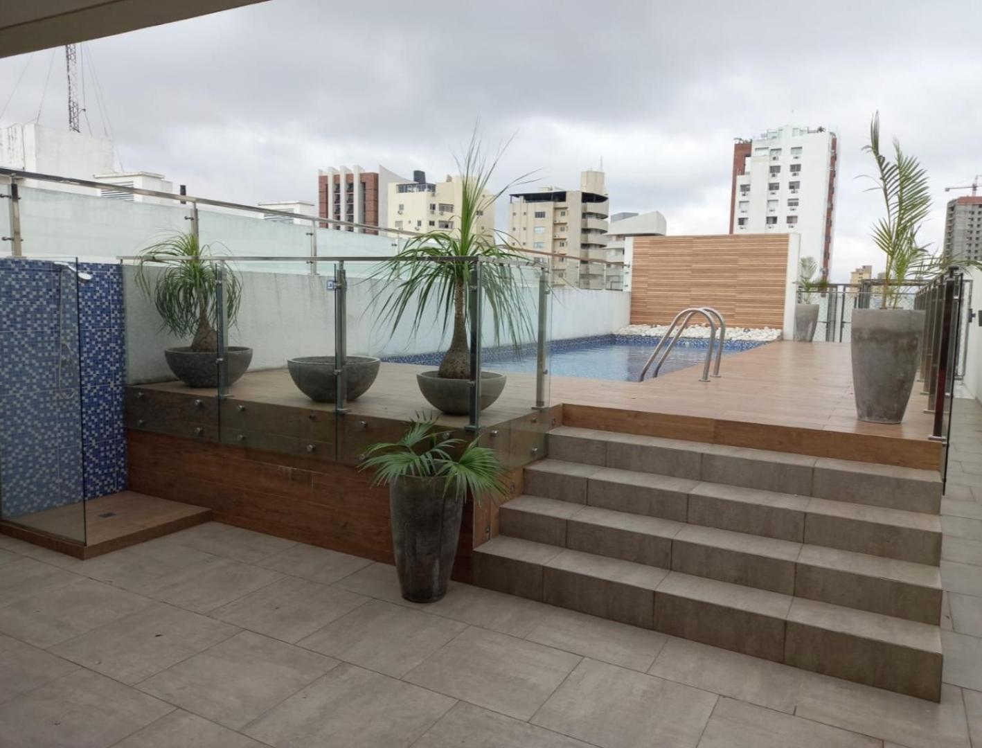 Bonito Apto en la mejor zona Equipetrol