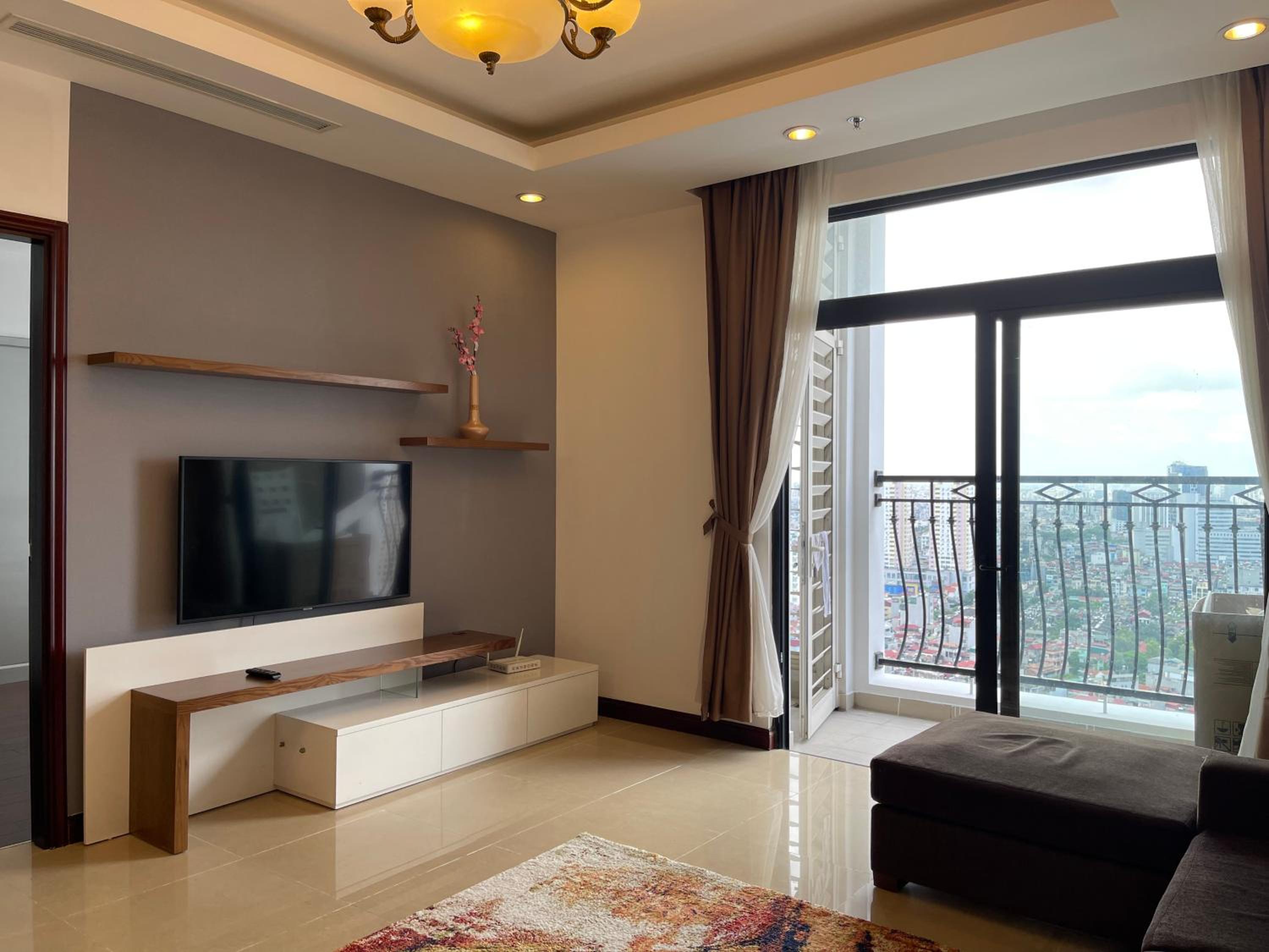 Vinhomes Royal City Luxury Apartment 2 Br