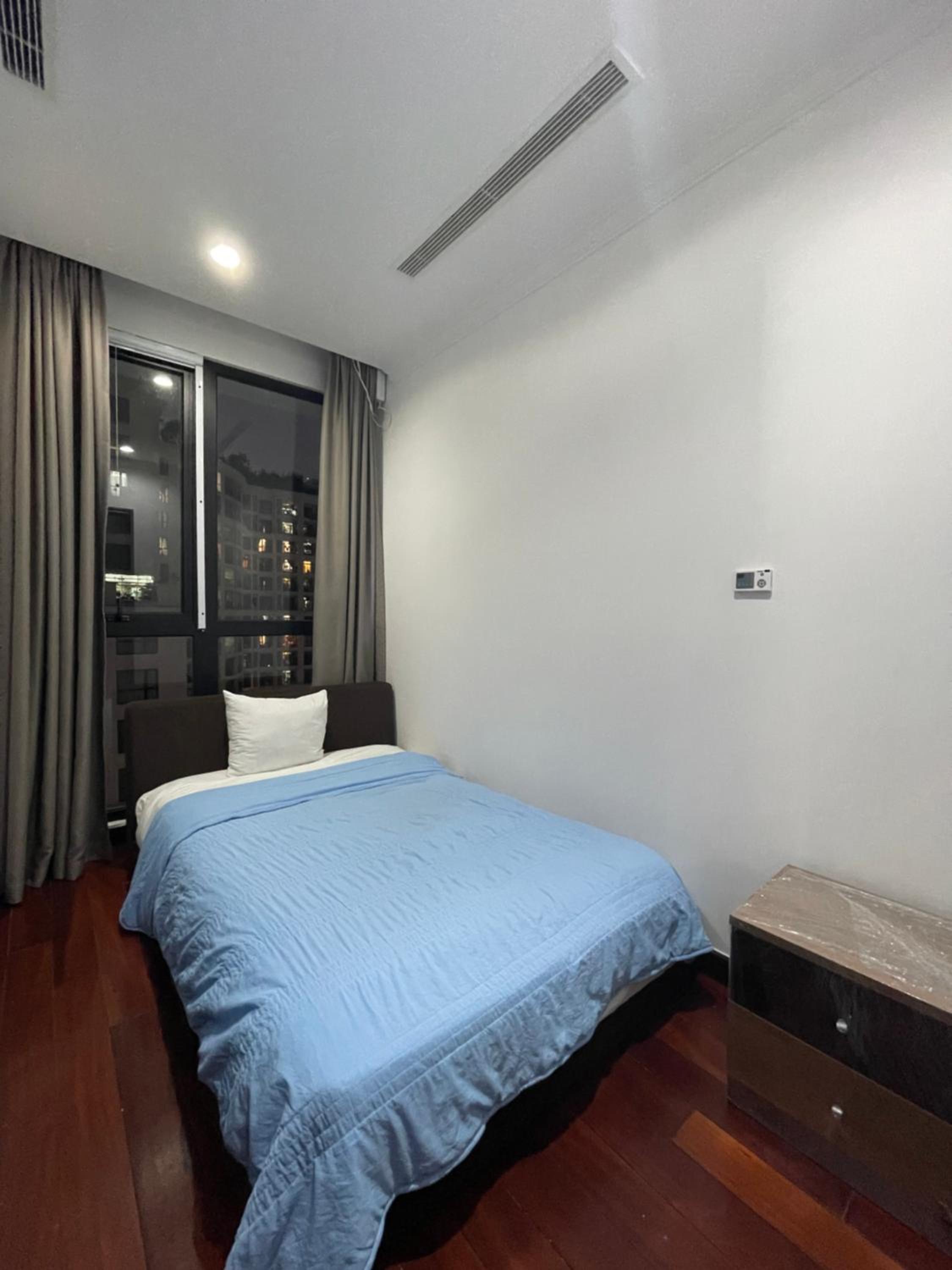 Vinhomes Royal City Luxury Apartment 3Br